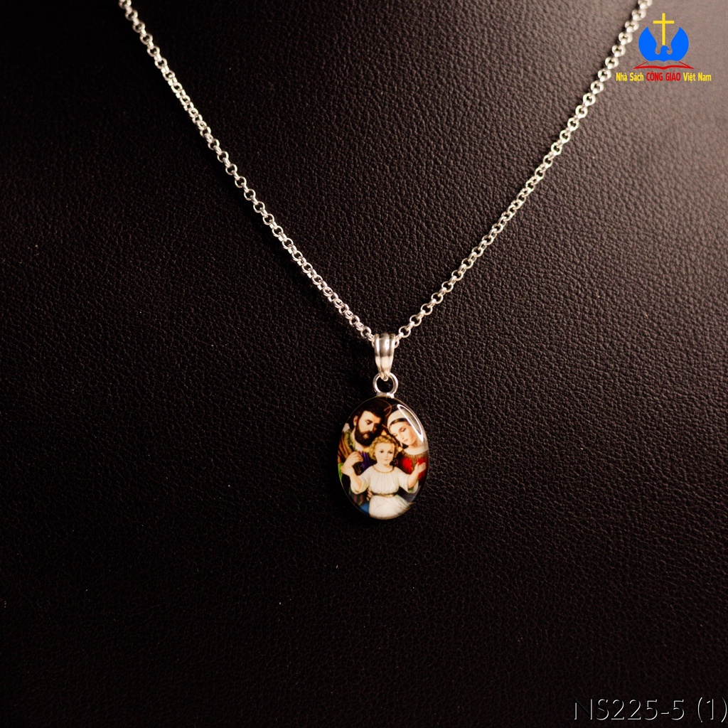 Mẫu ảnh bạc Gia Đình Thánh Gia - Mặt dây chuyền NS225-5 In hình theo yêu cầu - Quà tặng Công Giáo_thumbnail_0