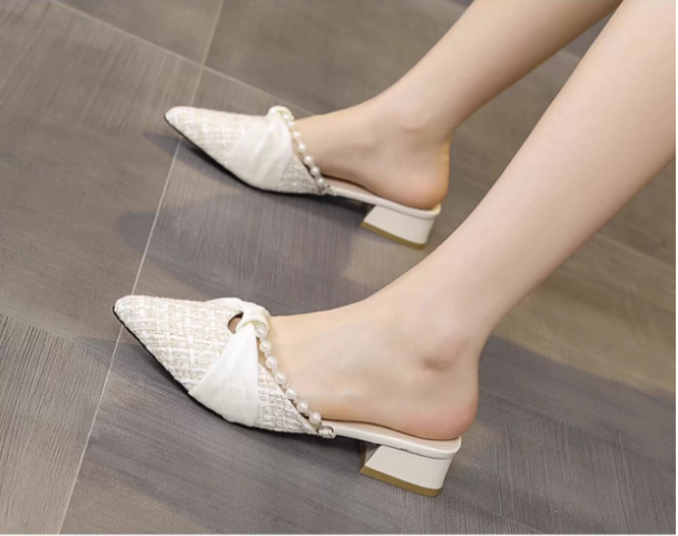 Dép xỏ ngón kiểu Chanel mũi nhọn_thumbnail_6