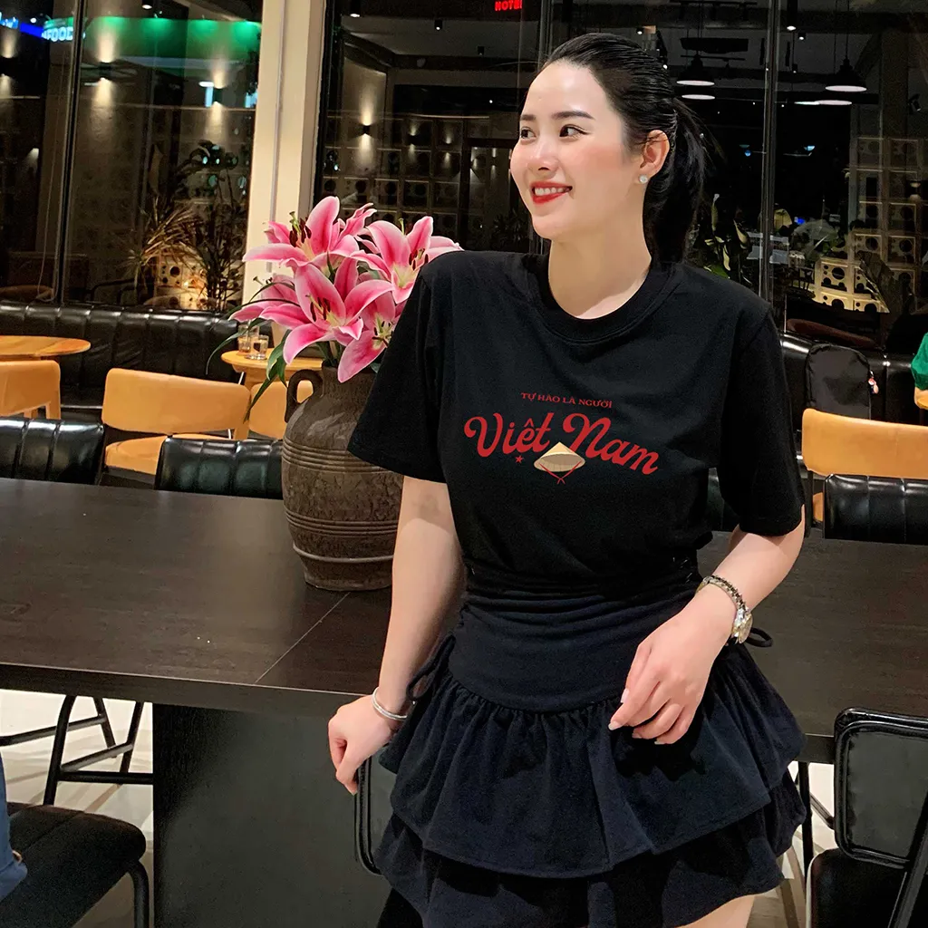 Áo thun Việt Nam form vừa 2522 Miucho Chic vải cotton cao cấp phong cách cổ điển in chữ_thumbnail_5