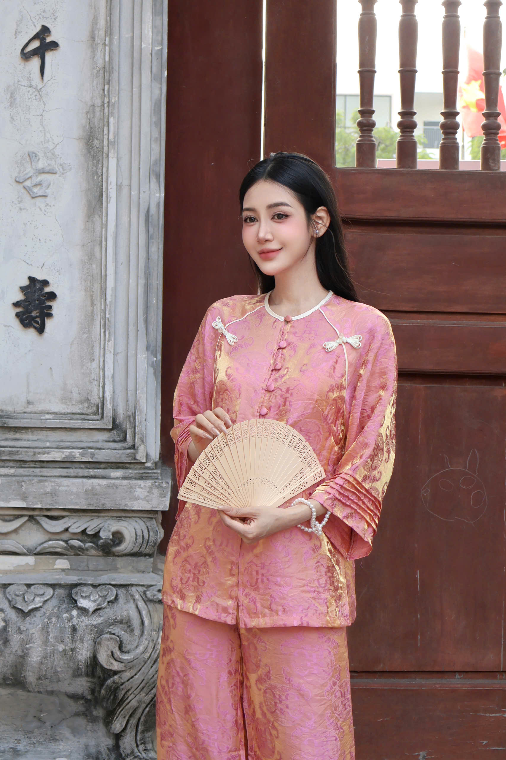 PP376 Pháp phục lễ chùa lụa ánh kim Tinh Nhi