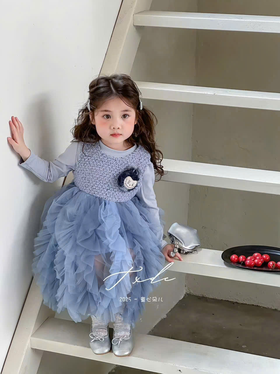 HE49 Đầm công chúa bé ( ĐEN )