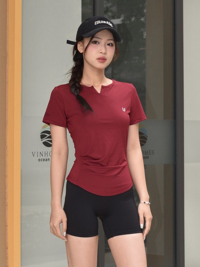 Áo Slimfit đỏ mix quần Rider đen_thumbnail_0