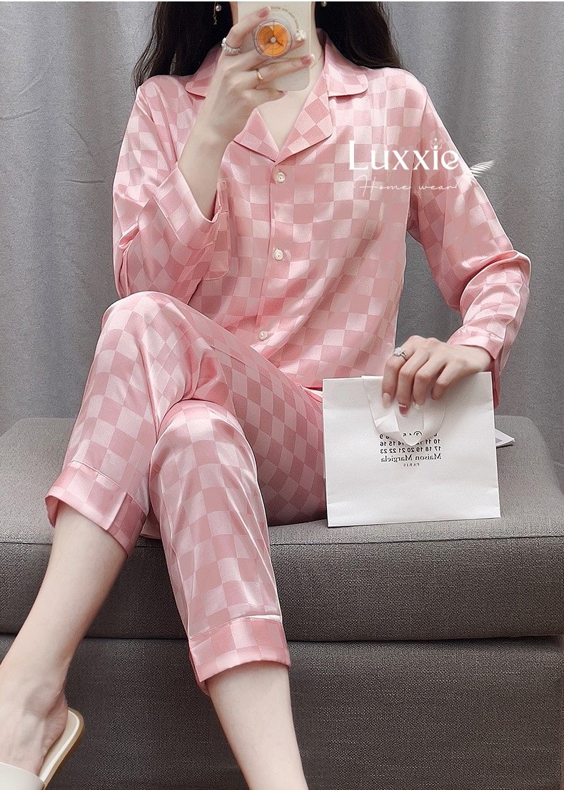 N29 Bộ ngủ lụa kẻ caro hồng