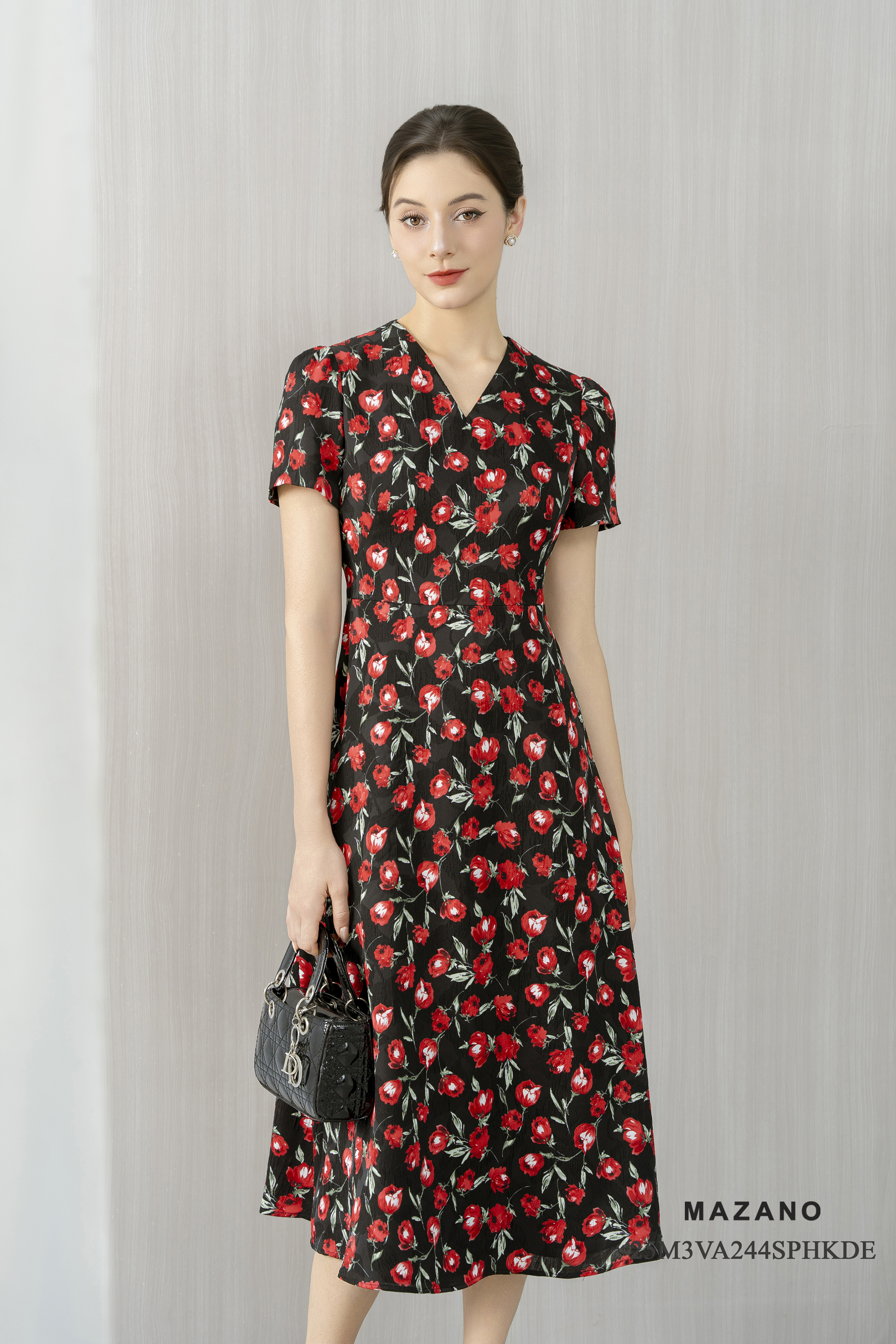 Váy đầm ôn chân rủ Vải thô lụa Cổ V Tay ngắn xếp ly Dài qua bắp chân_thumbnail_2