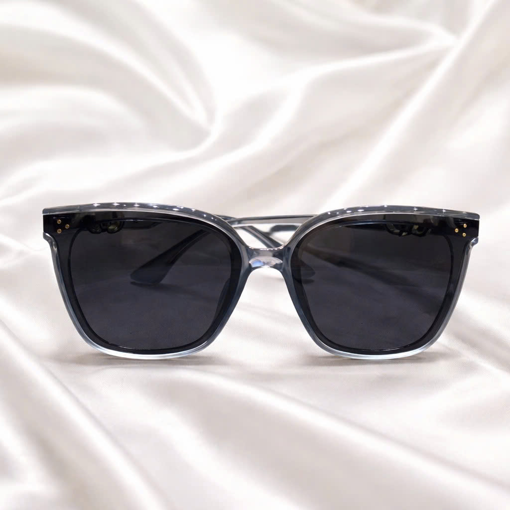 Kính mắt Gentle Monster gọng vuông xám