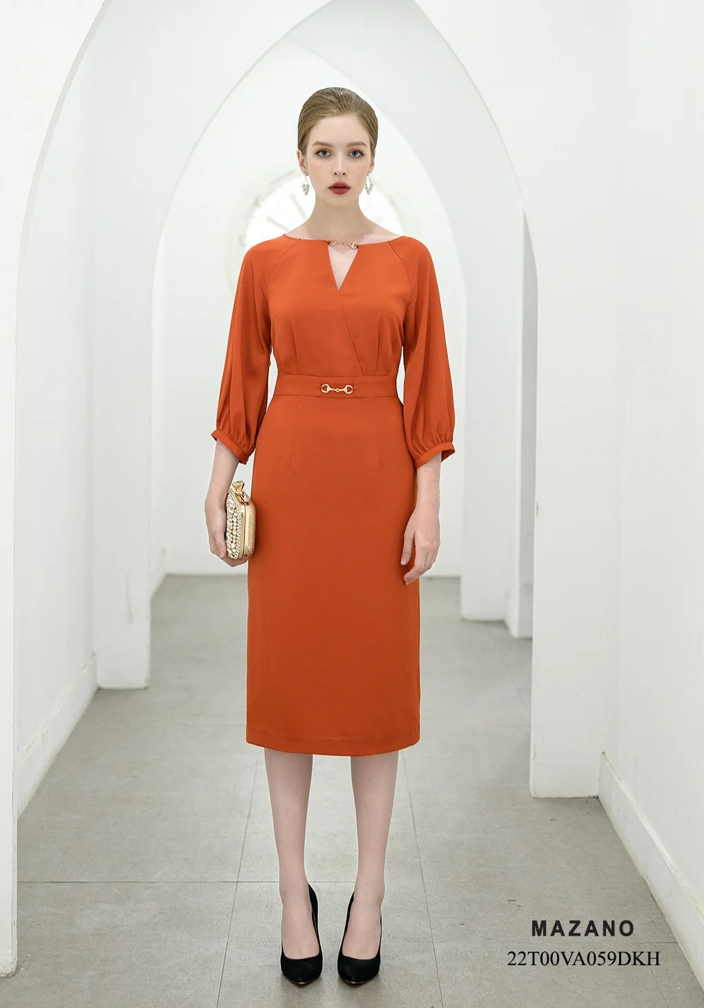Đầm cam tay lỡ đắp vạt xẻ cổ cách điệu_thumbnail_2