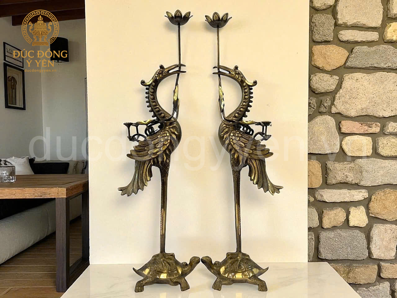 Đôi hạc thờ đúc đồng vàng nguyên chất làm màu giả cổ 