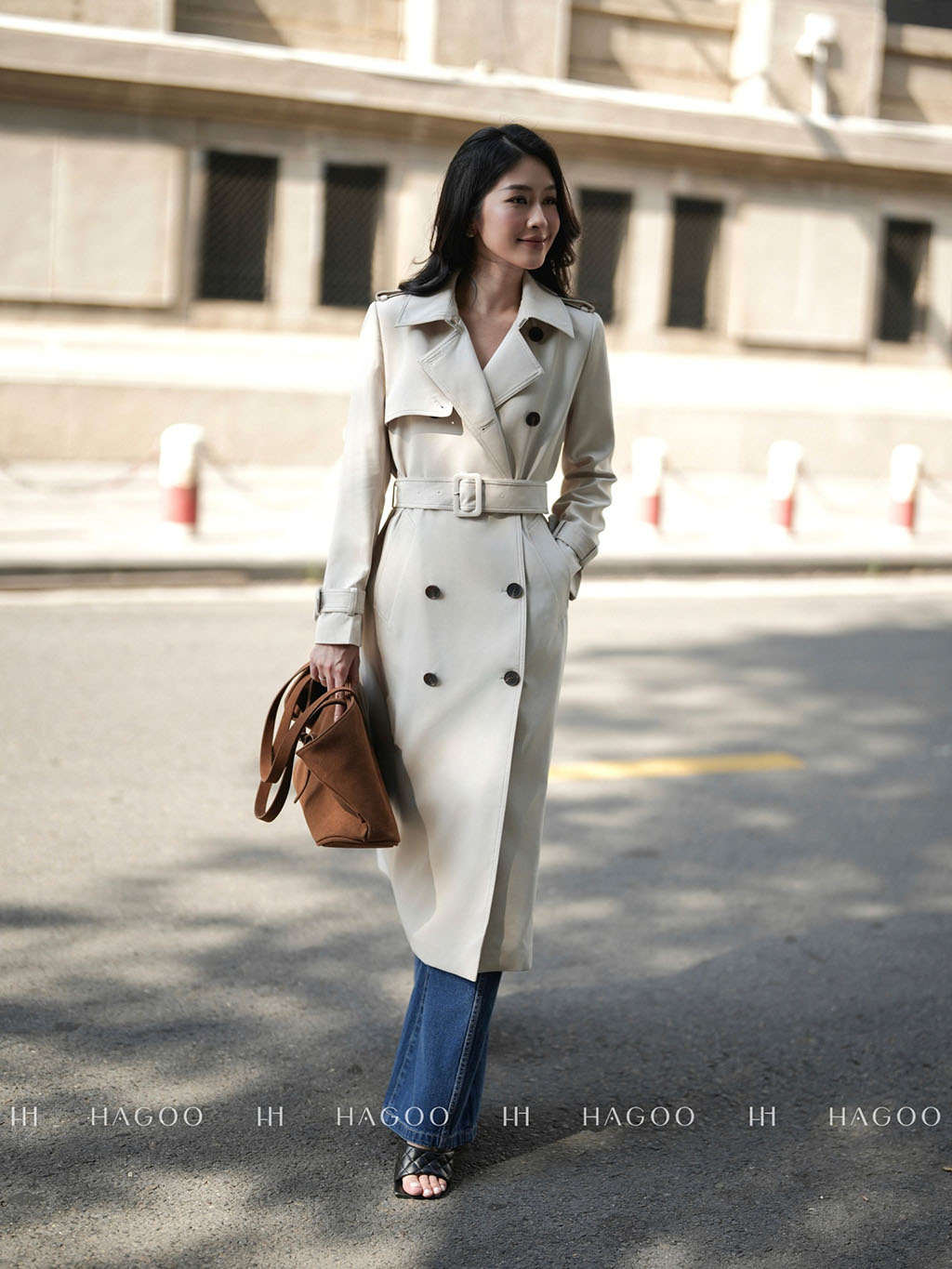 Quần Jeans bổ can sườn dáng suông HAGOO_thumbnail_3