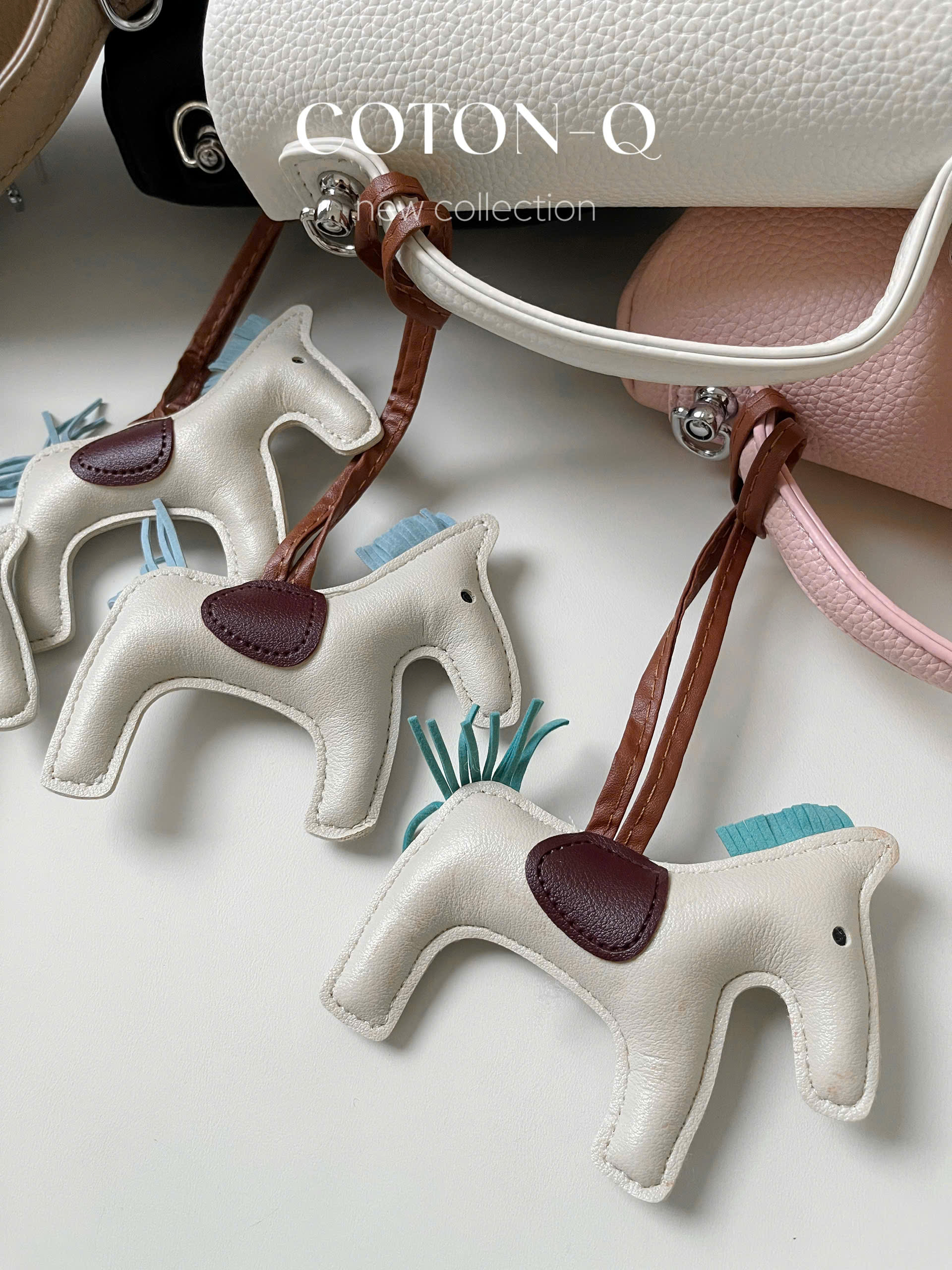 Túi xịn kèm charm ( ĐEN )_thumbnail_12