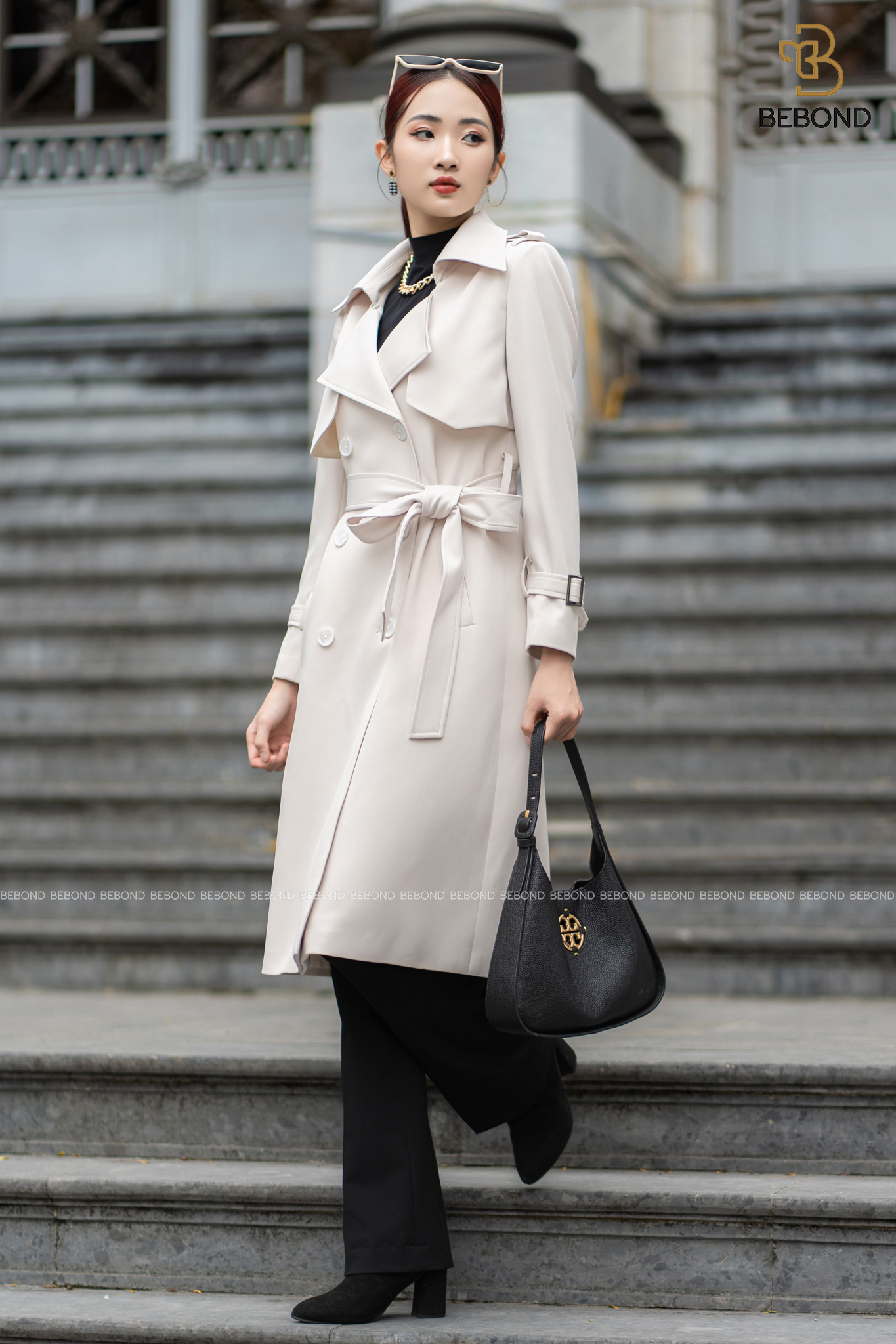 ÁO MANGTO DÁNG DÀI MÀU KEM Serena