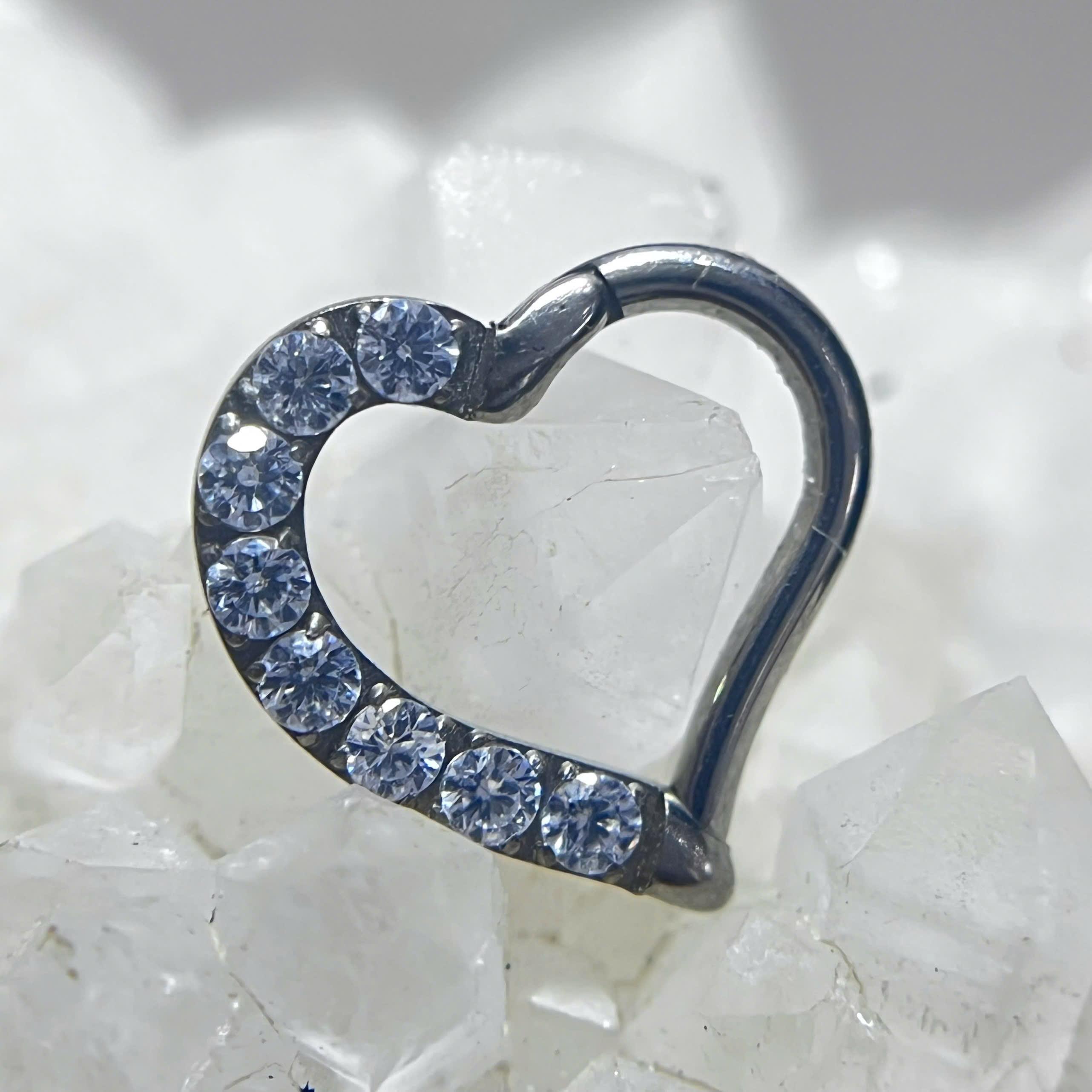 Daith titan tim cong trái.