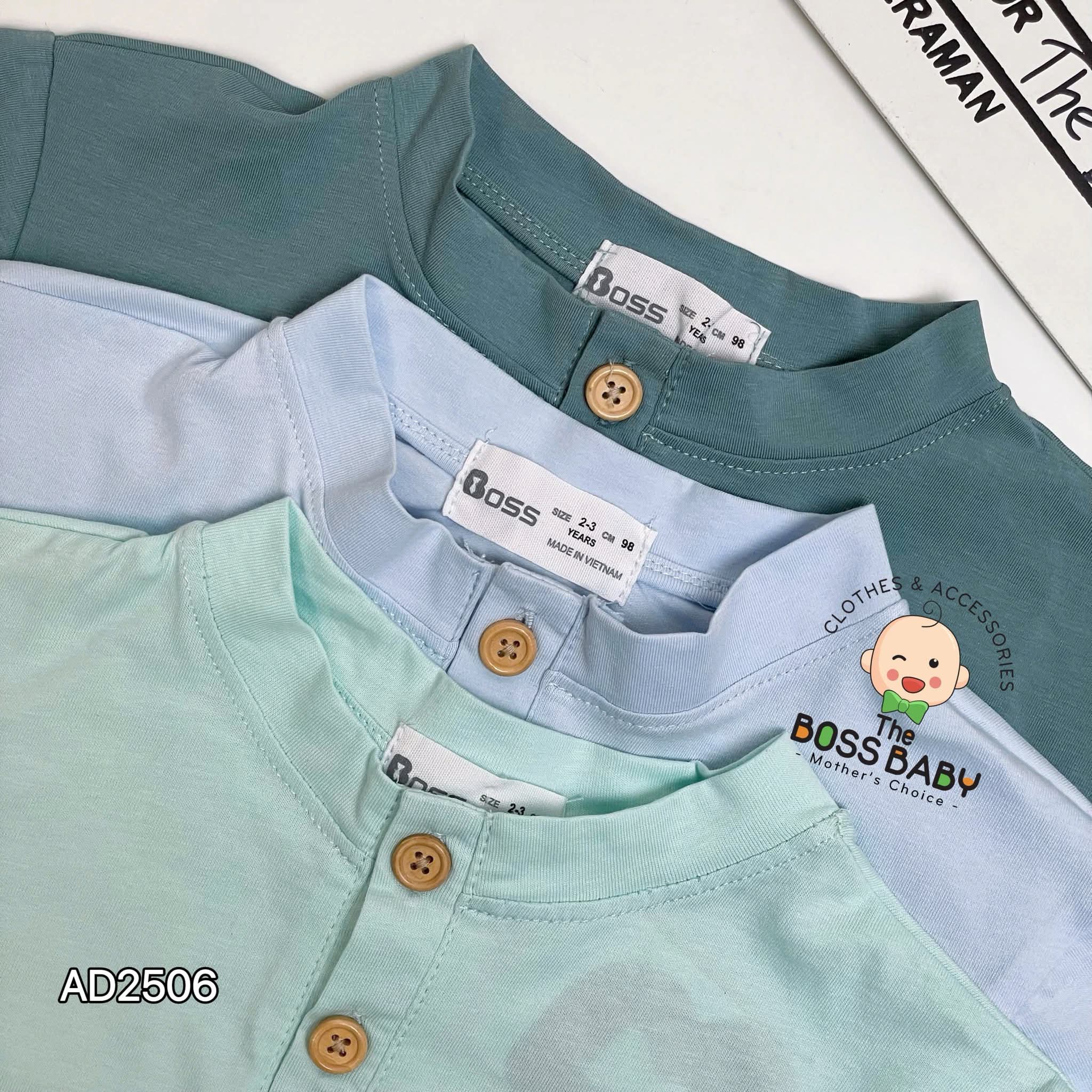 Set 3 áo cúc gỗ cổ trụ xanh_thumbnail_1