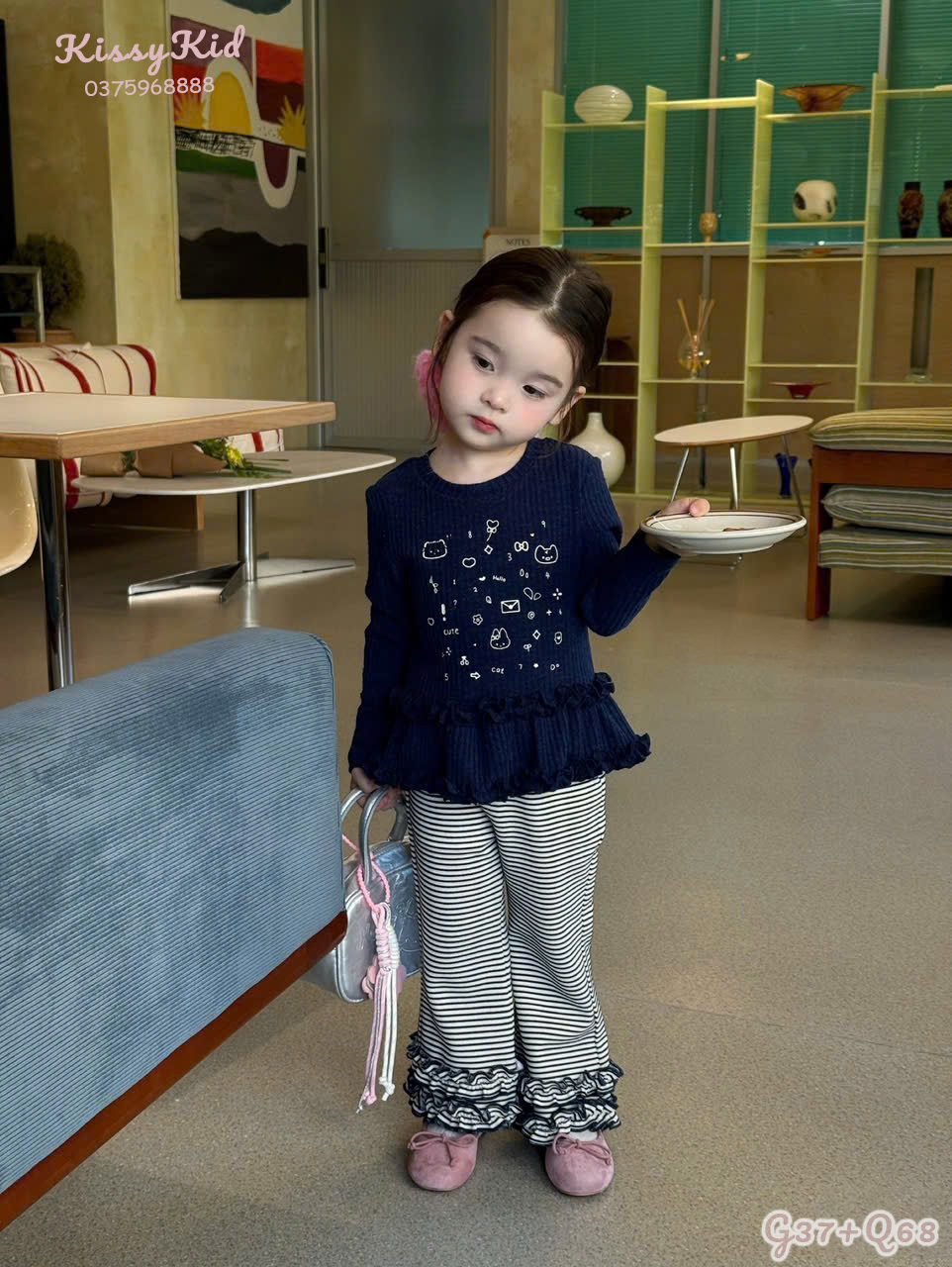 (Q68) Quần ống loe kẻ trắng gấu bèo Kiai_thumbnail_0