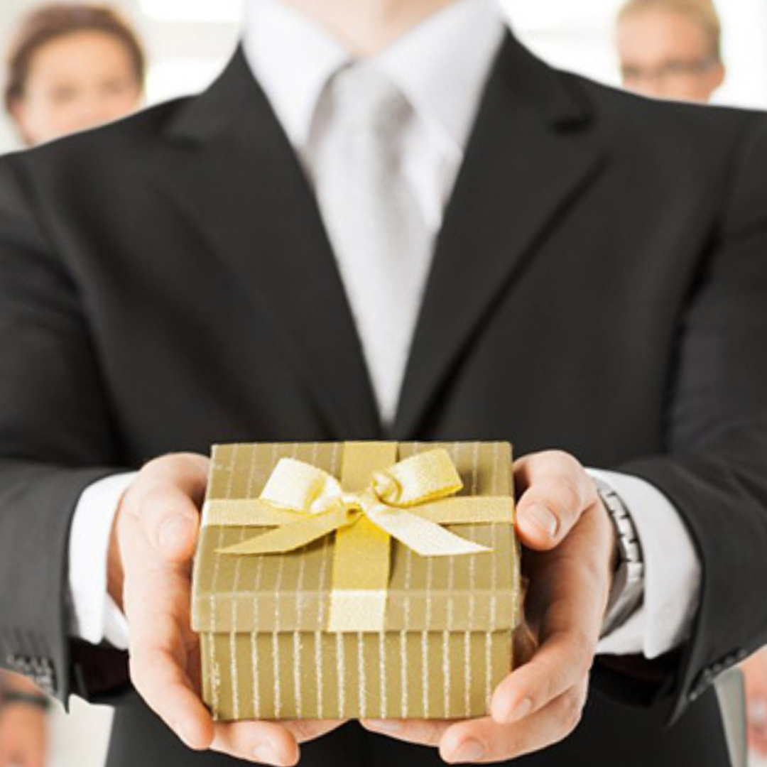 GIẢI PHÁP QUÀ TẶNG DOANH NHÂN – KHẲNG ĐỊNH VỊ THẾ, TẠO DẤU ẤN KHÁC BIỆT