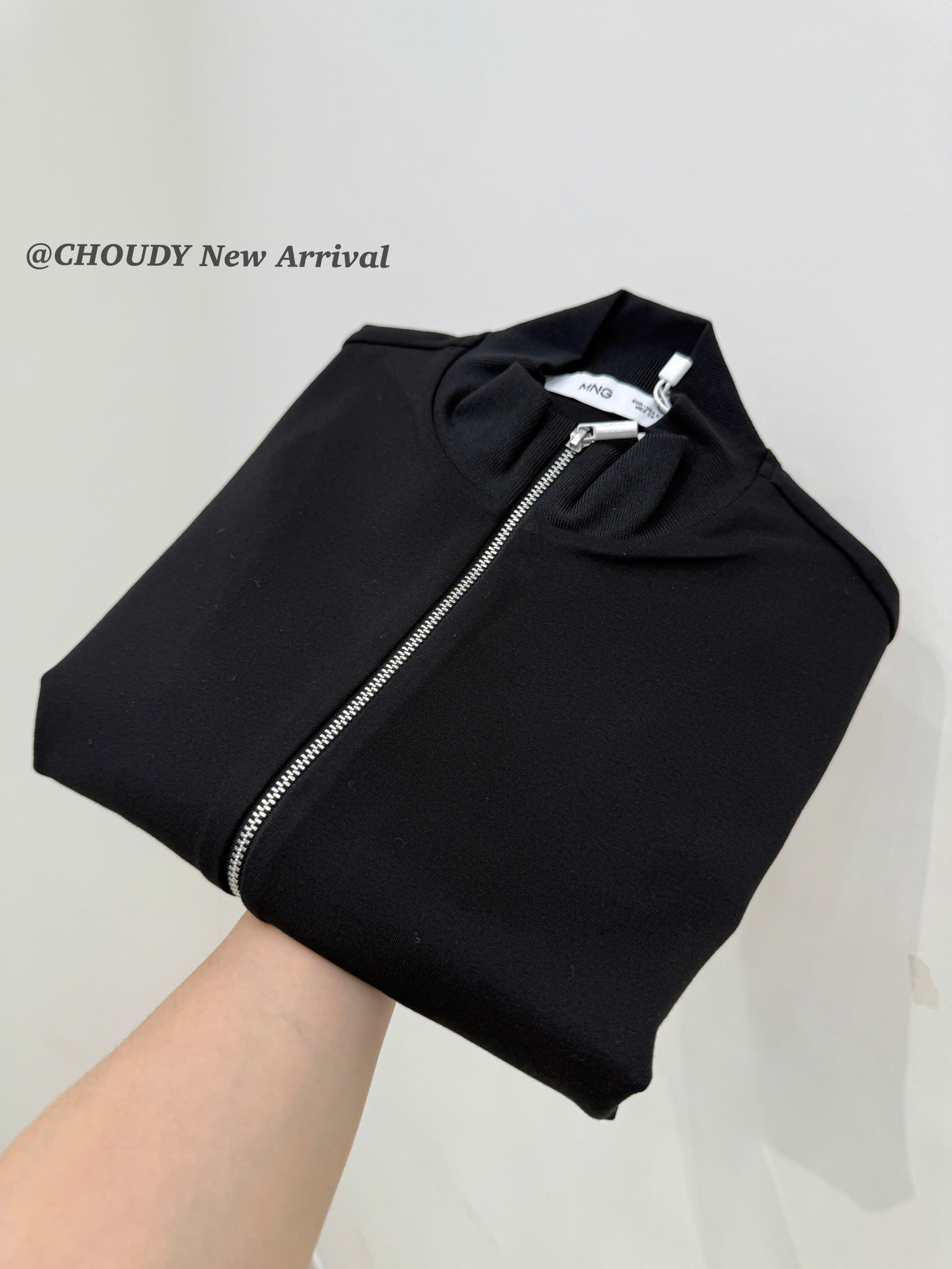 SALE A515 ÁO KHOÁC ĐEN_thumbnail_2