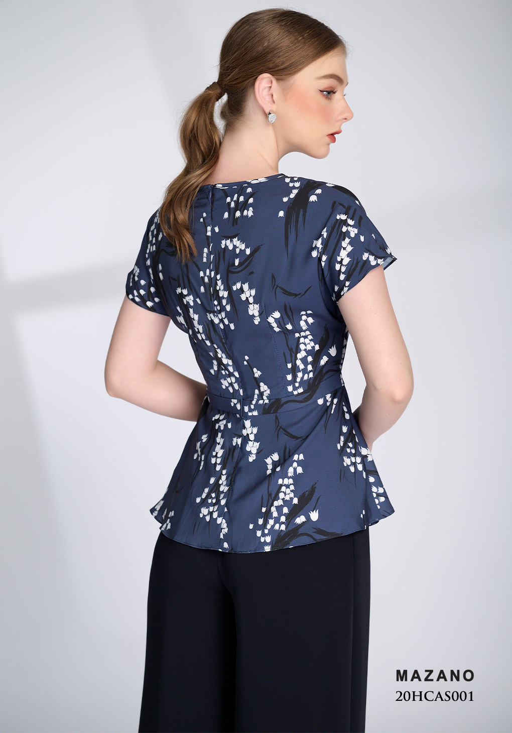 Áo lụa mullet xanh họa tiết thắt đai_thumbnail_2