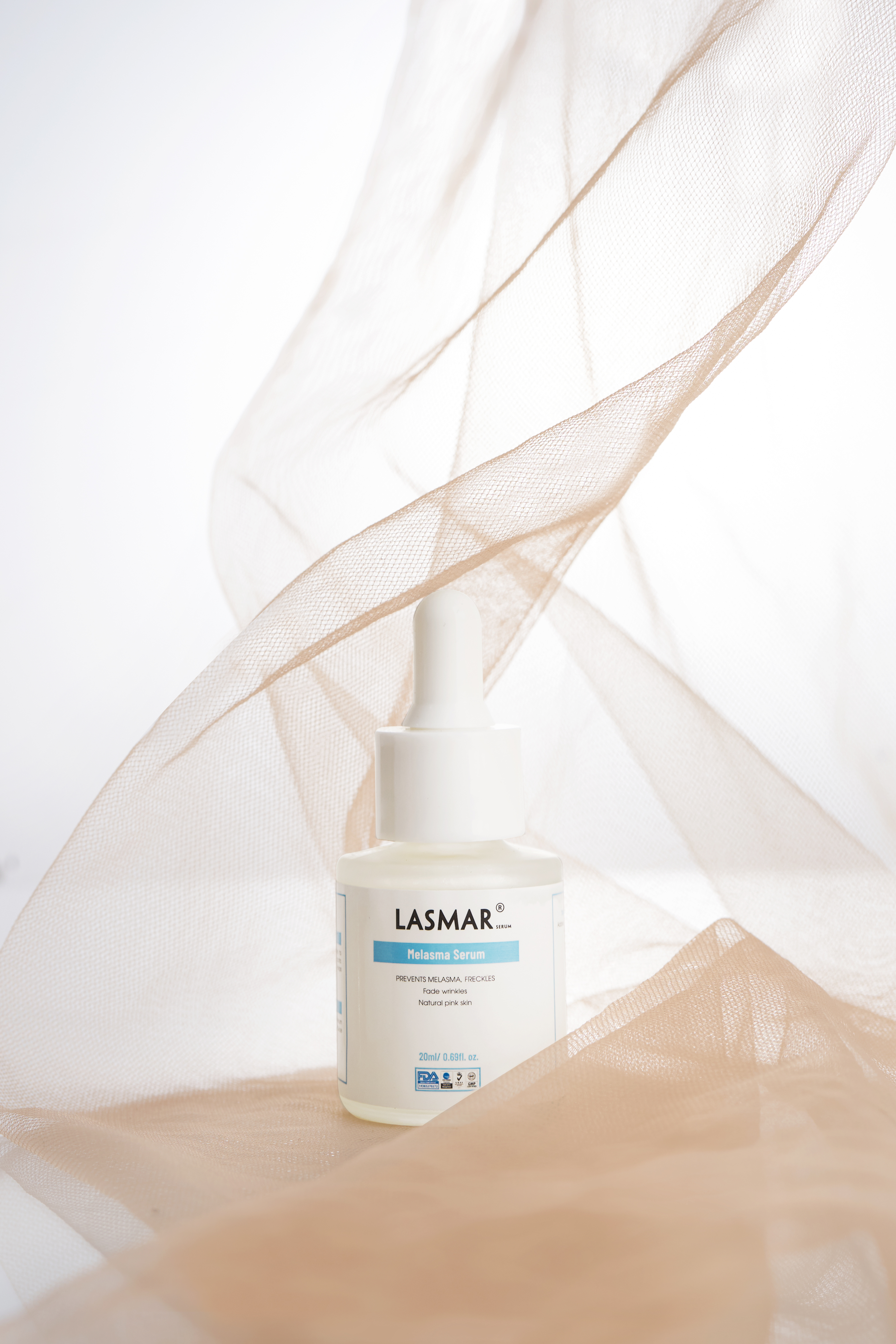 Serum mờ nám Lasmar