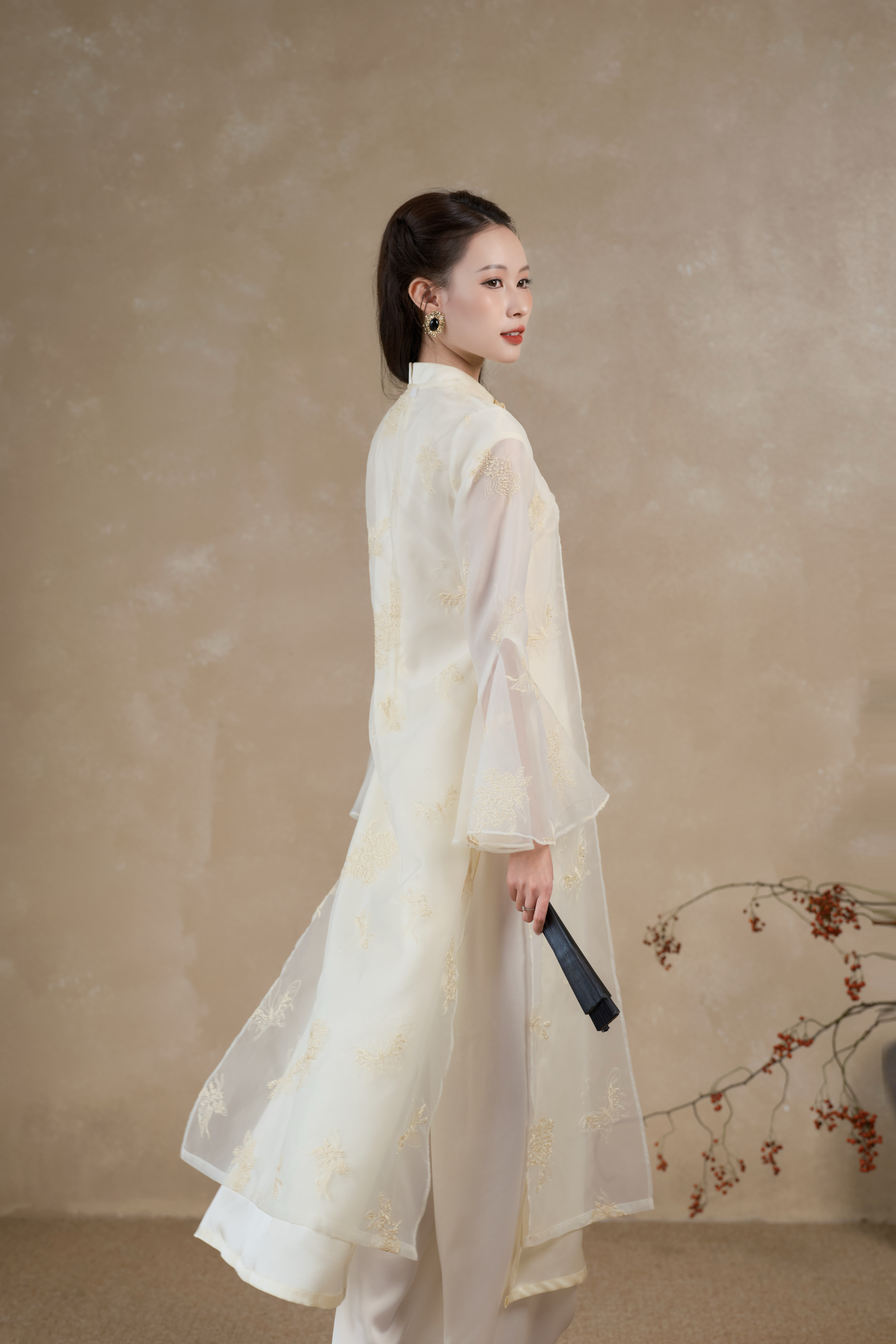 Áo dài Thục Huệ_thumbnail_5