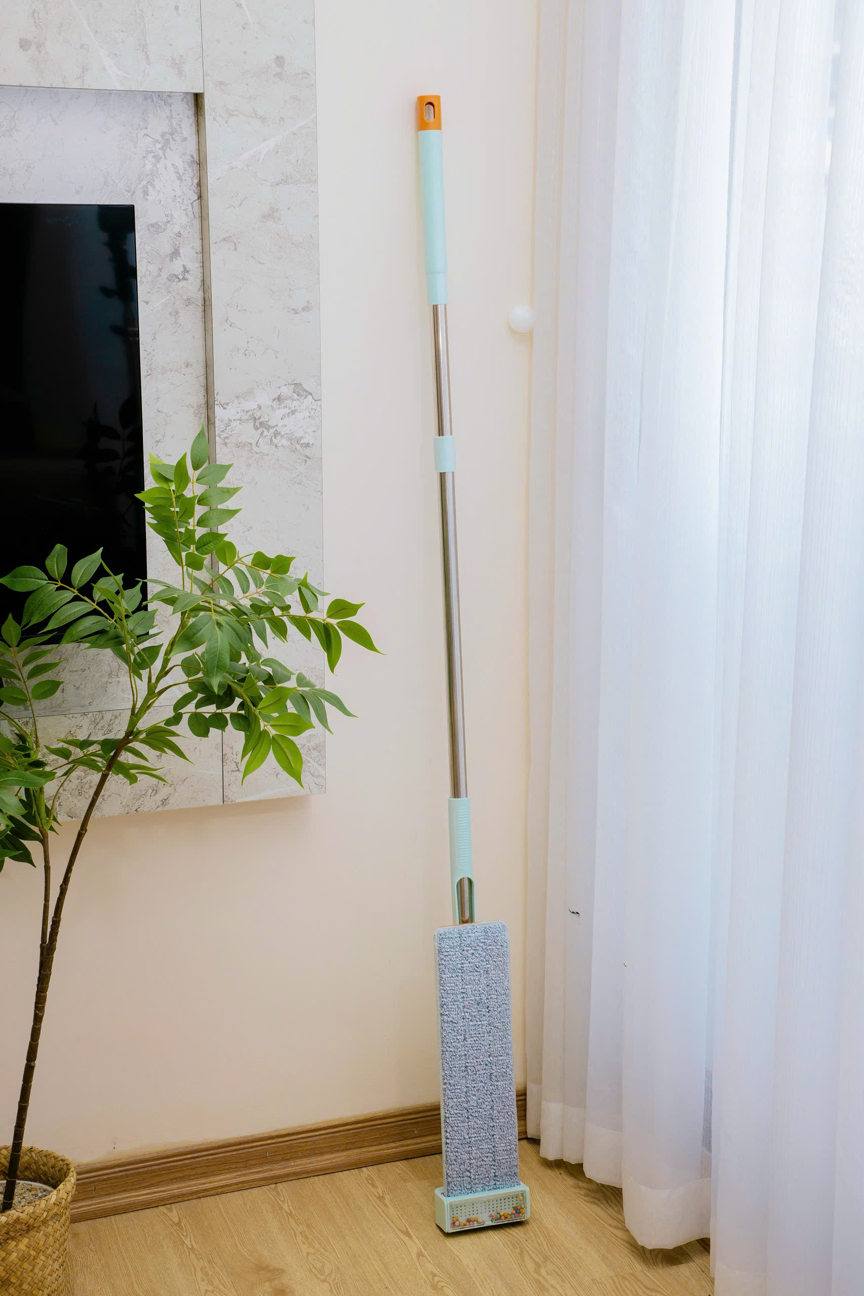 Cây Lau Nhà Tự Vắt_thumbnail_2