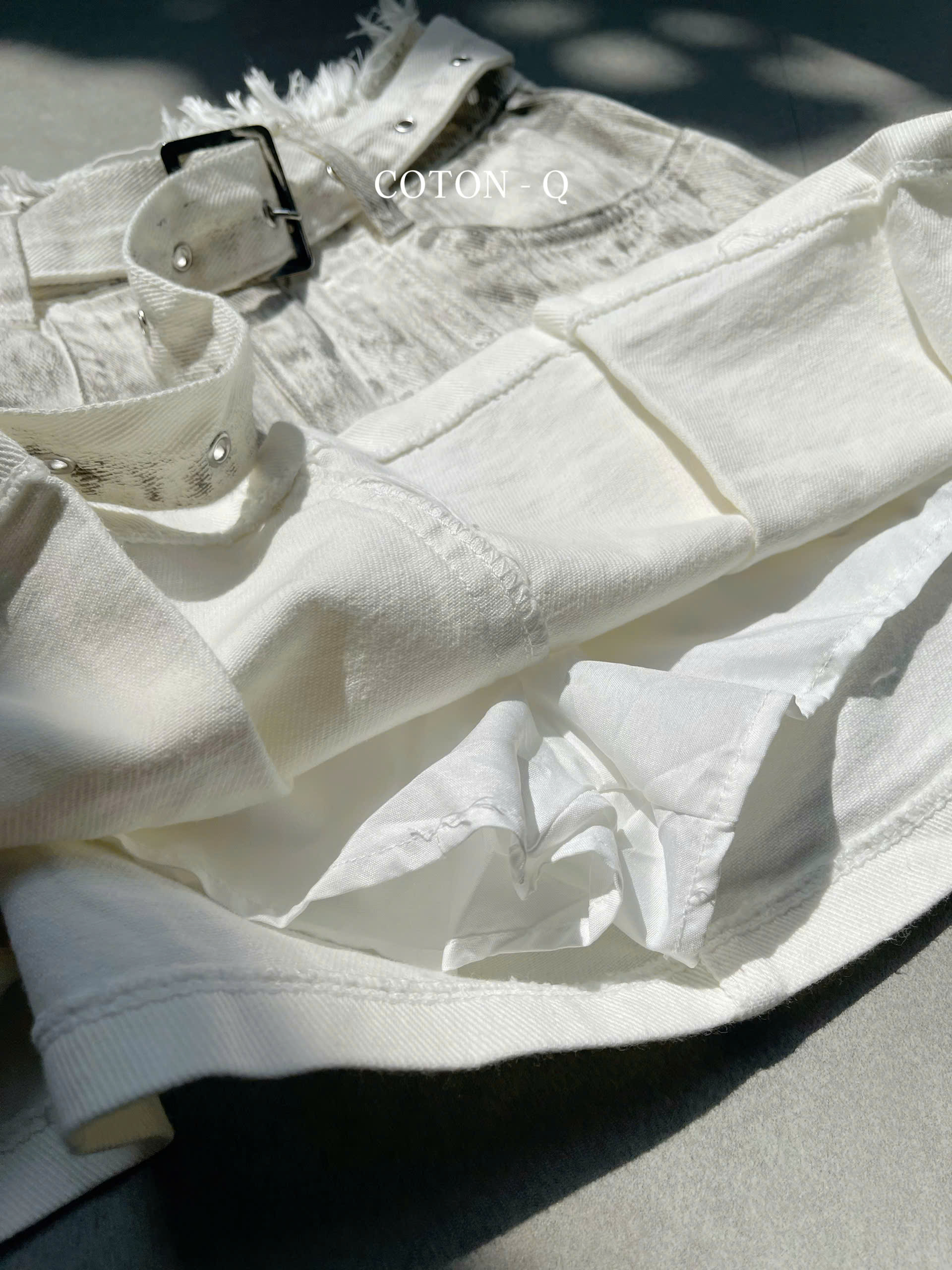 Chân váy trắng phối màu_thumbnail_9