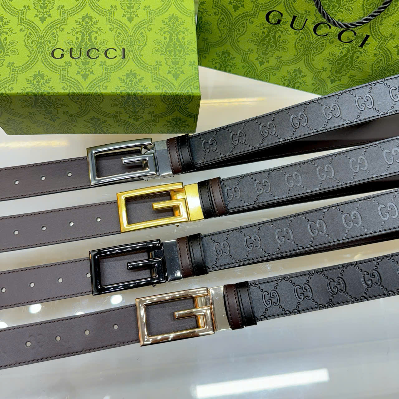 Thắt lưng Gucci Classic Leather Belt with Metal Buckle