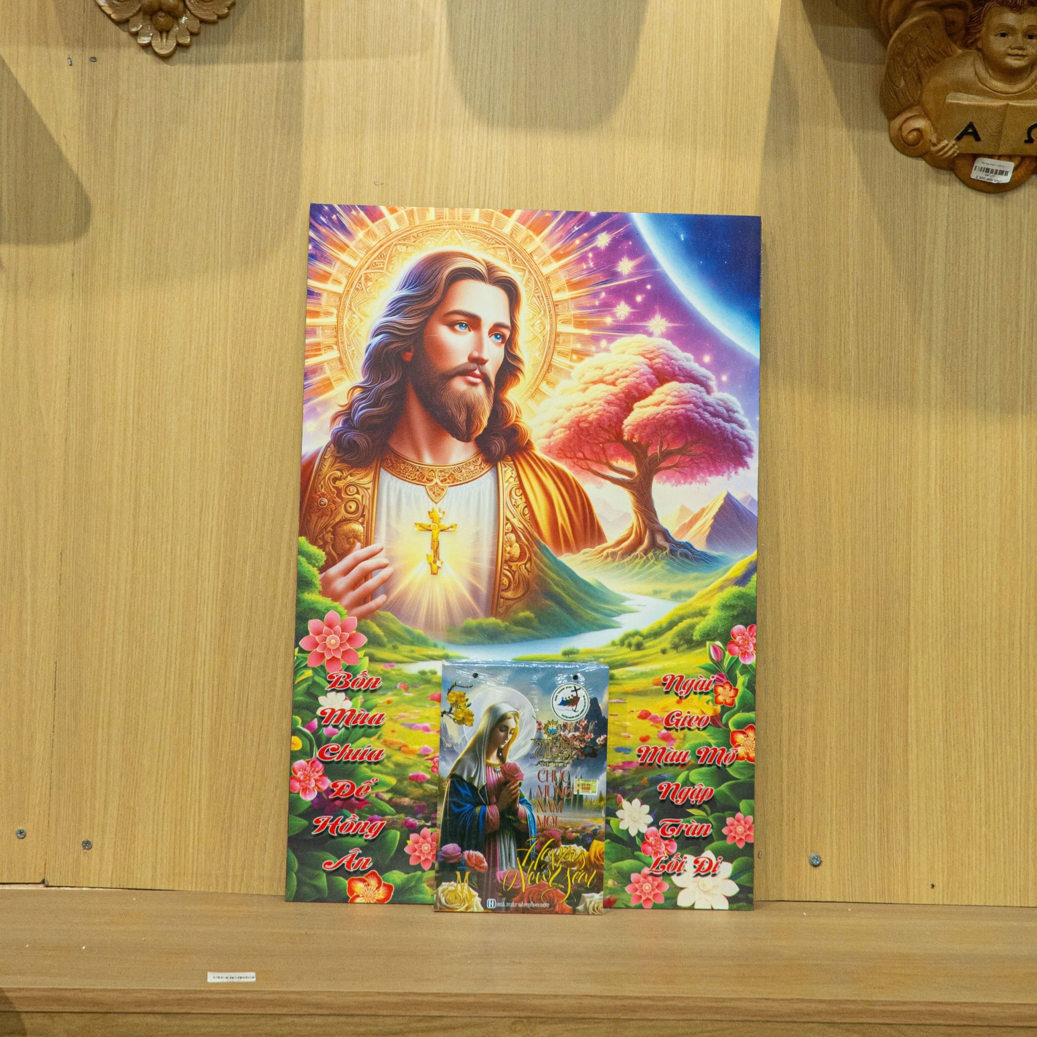 Bìa lịch đại  thánh tâm chúa ngang x cao: 40 x 60cm, dày 5mm .Bìa bằng gỗ HDF_thumbnail_0