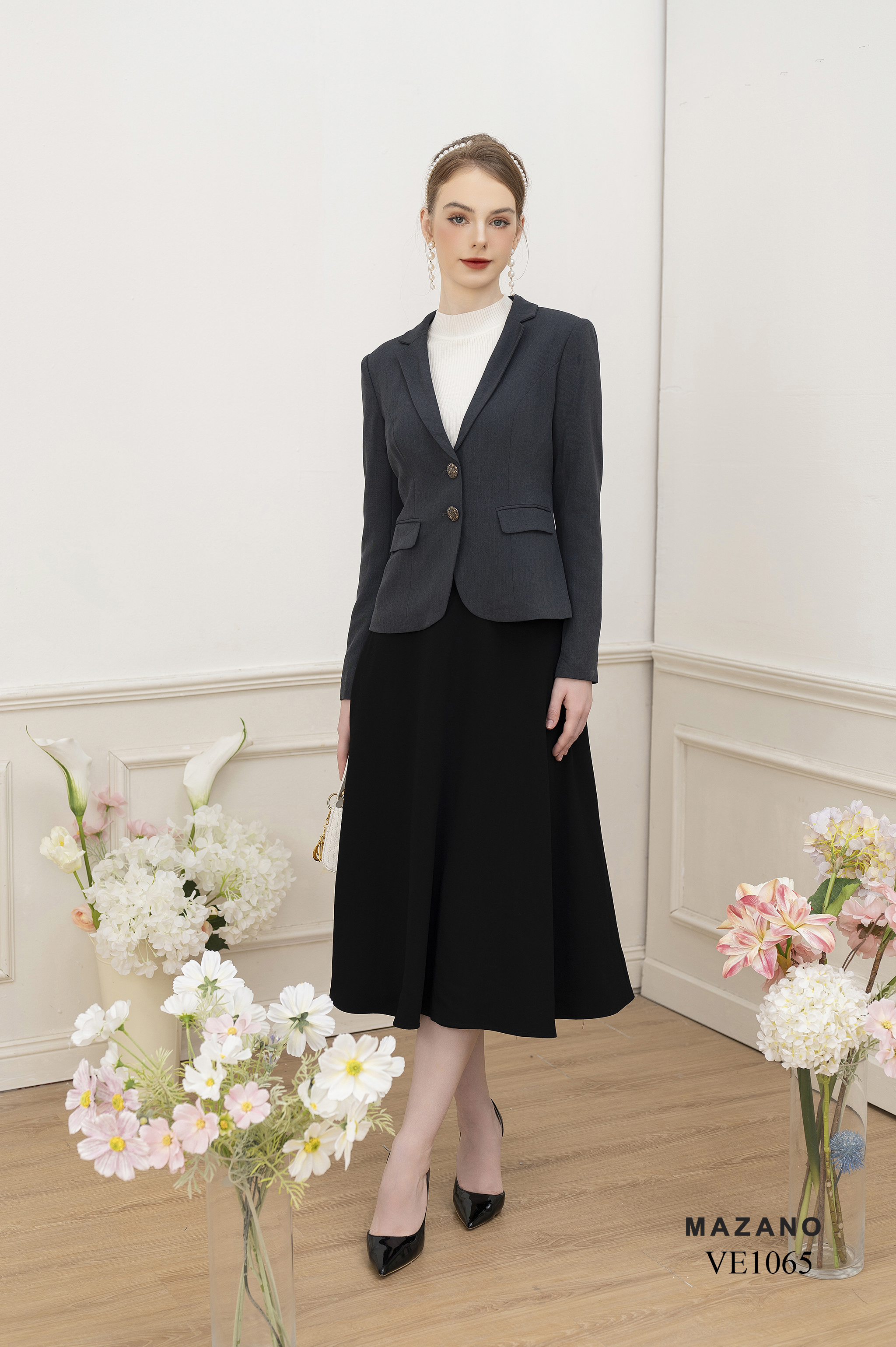 Áo Vest vải Tuytxi dày cổ V màu ghi đậm_thumbnail_3