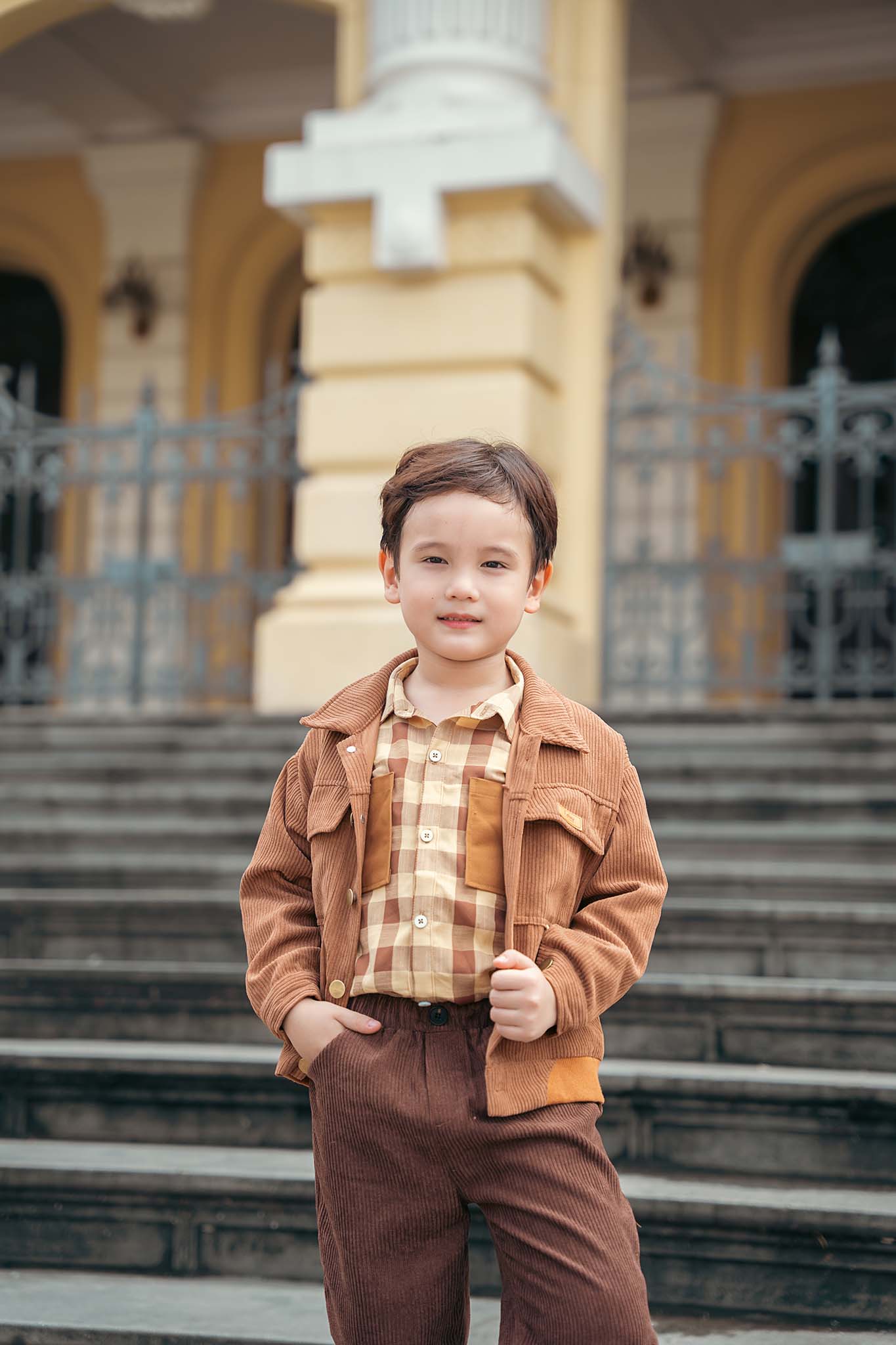 Áo khoác nhung dài tay bo gấu_thumbnail_1