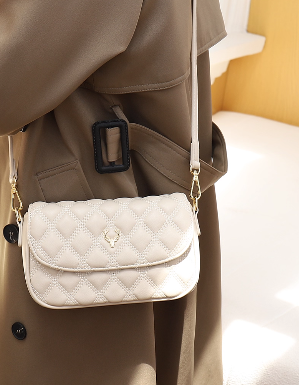 Túi Đeo Chéo Gạc Hươu Sang Trọng