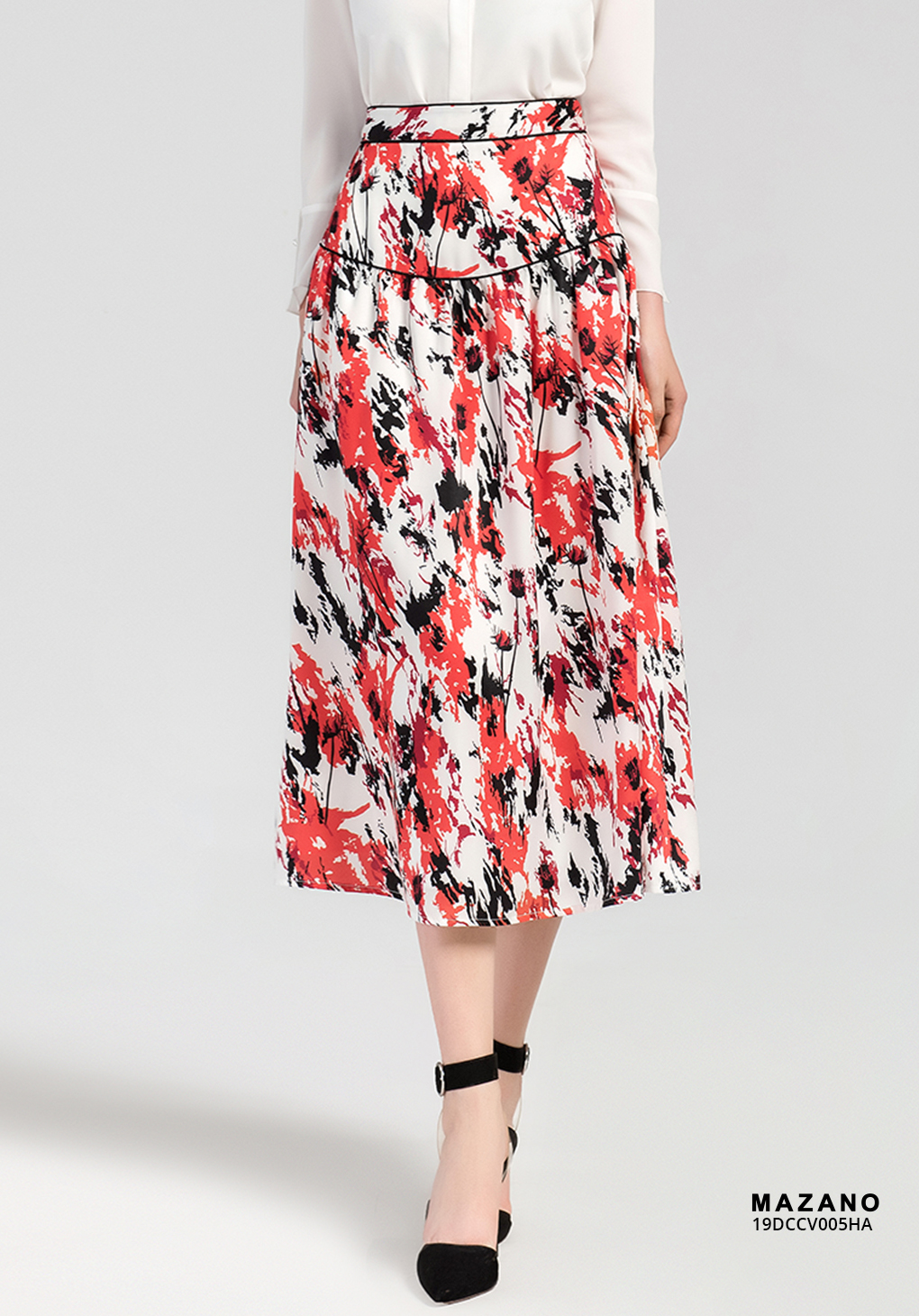 Chân váy xoè vải Tuytxi màu trắng in hoạ tiết hoa đỏ