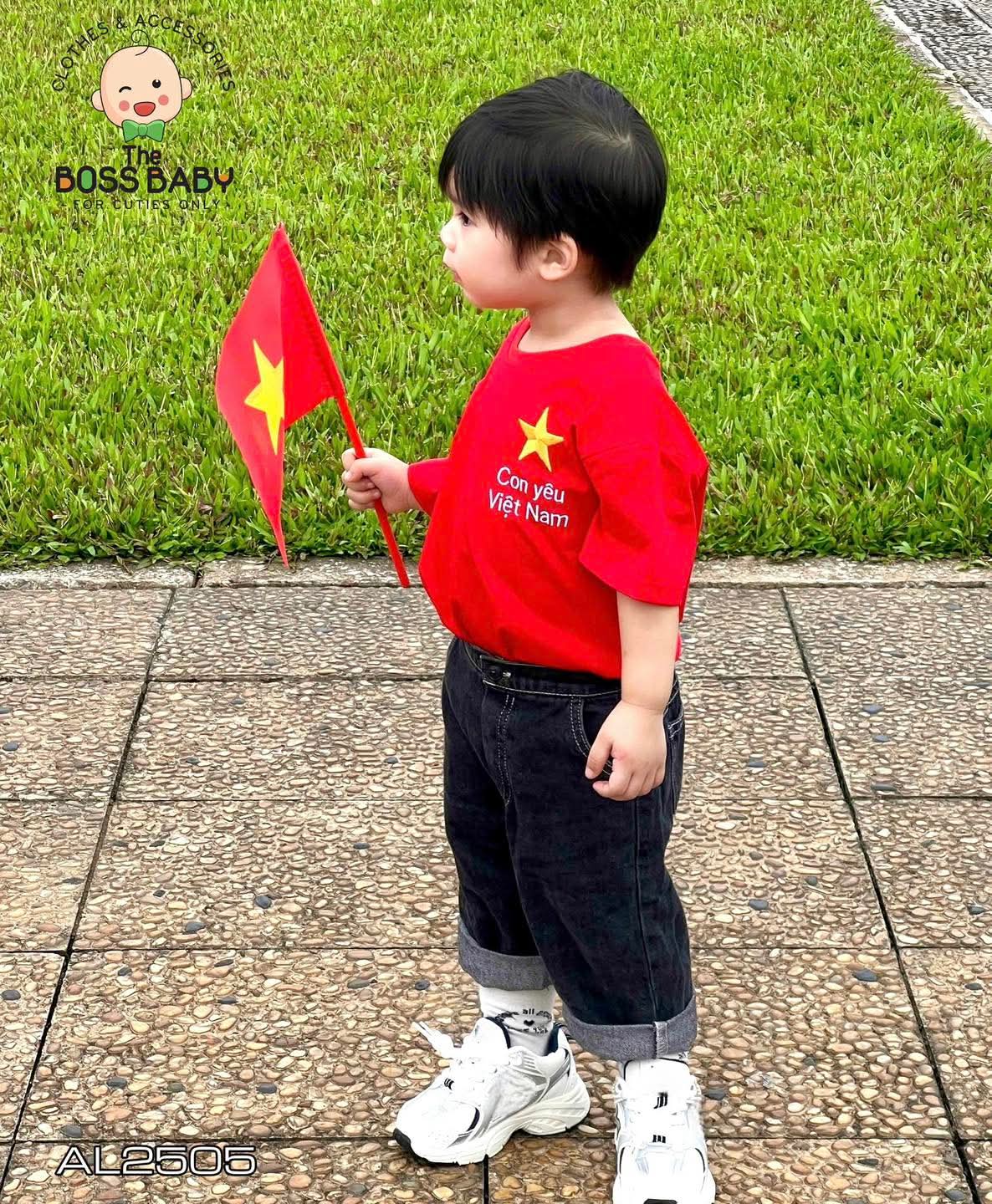 Áo cotton đỏ thêu sao vàng Yêu VN_thumbnail_5