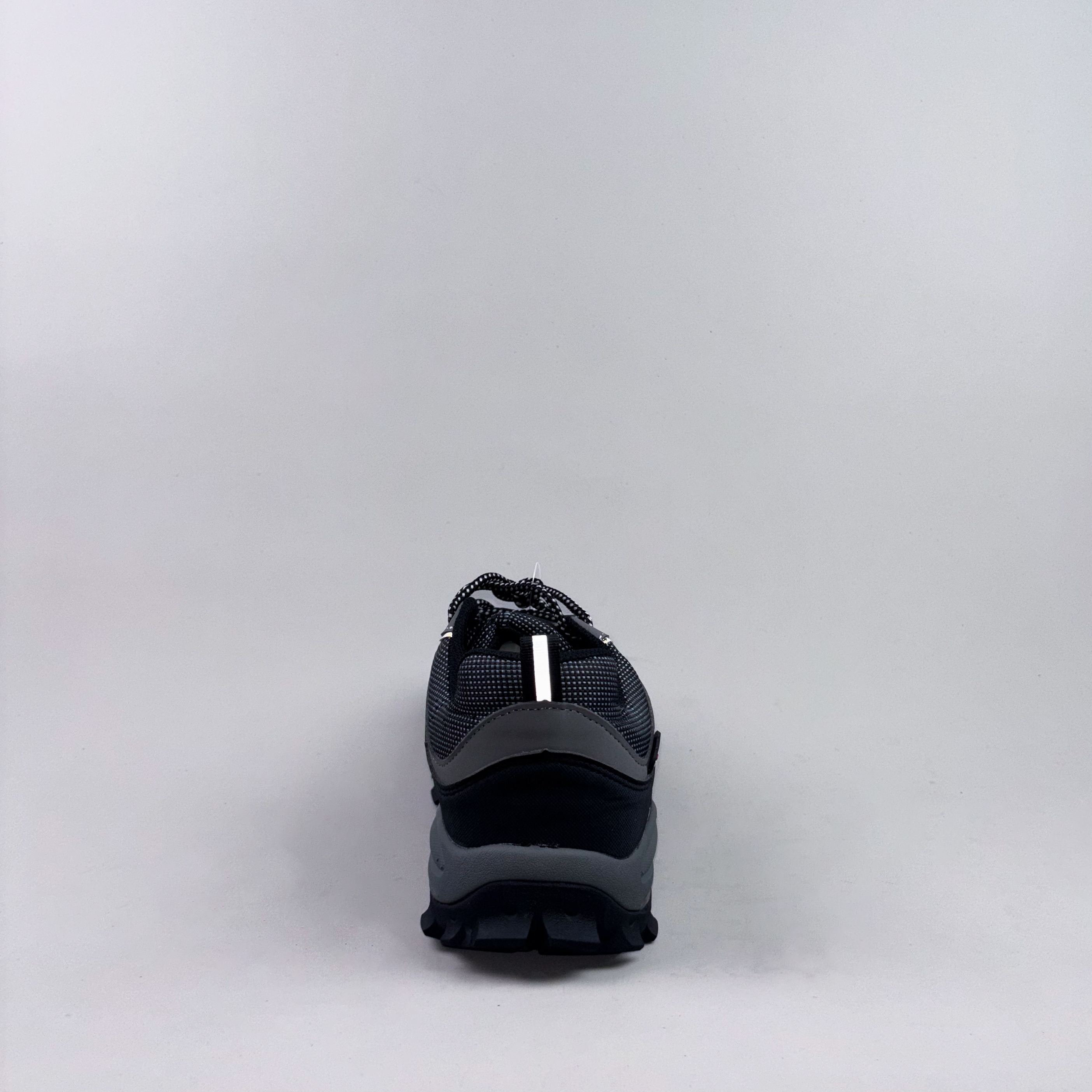 Apex Tracker Safety Shoes_thumbnail_2