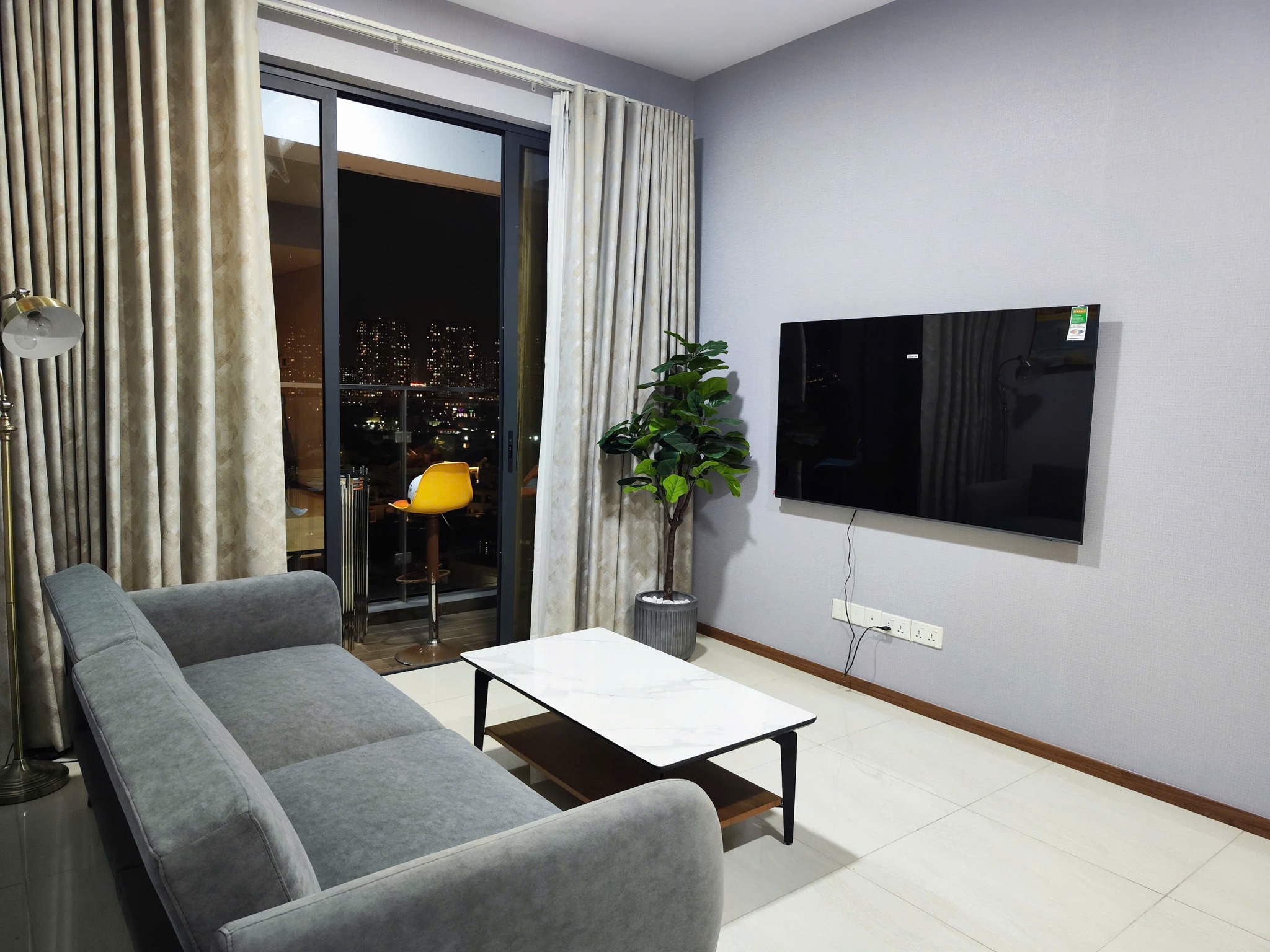 Cho thuê căn hộ 2PN One Verandah, giá rẻ bất ngờ, nội thất đẳng cấp, view bao la!_thumbnail_2