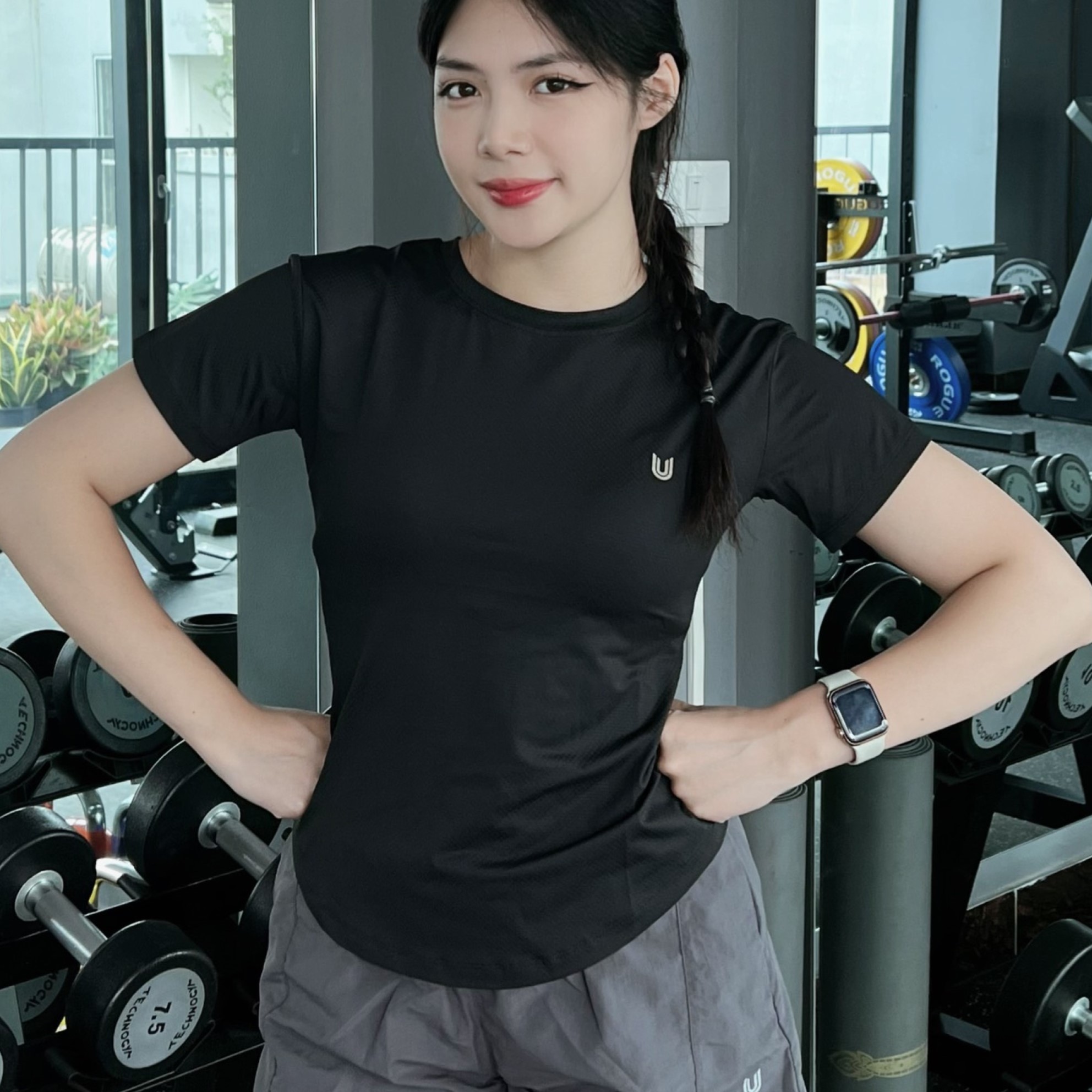 Áo thun thể thao nữ Essential Dri-Fit chống tia UV chống nắng UPF 50+