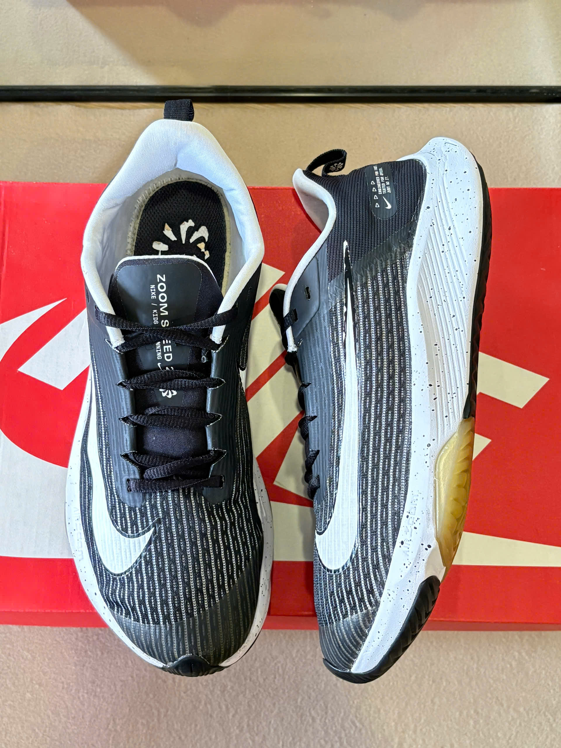 Nike Air Zoom Speed 2 Black White DC5148-001_thumbnail_2