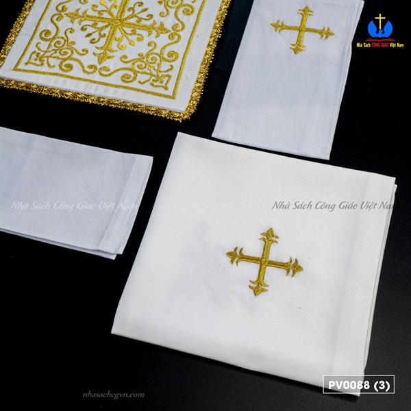 Bộ khăn thánh thêu vàng_thumbnail_2