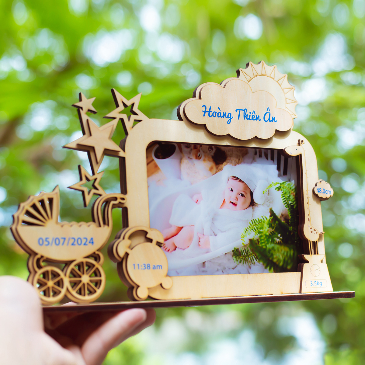 Khung Ảnh Gỗ Cho Bé - In Theo Yêu Cầu, Lưu Giữ Khoảnh Khắc (20x30 cm)_thumbnail_4