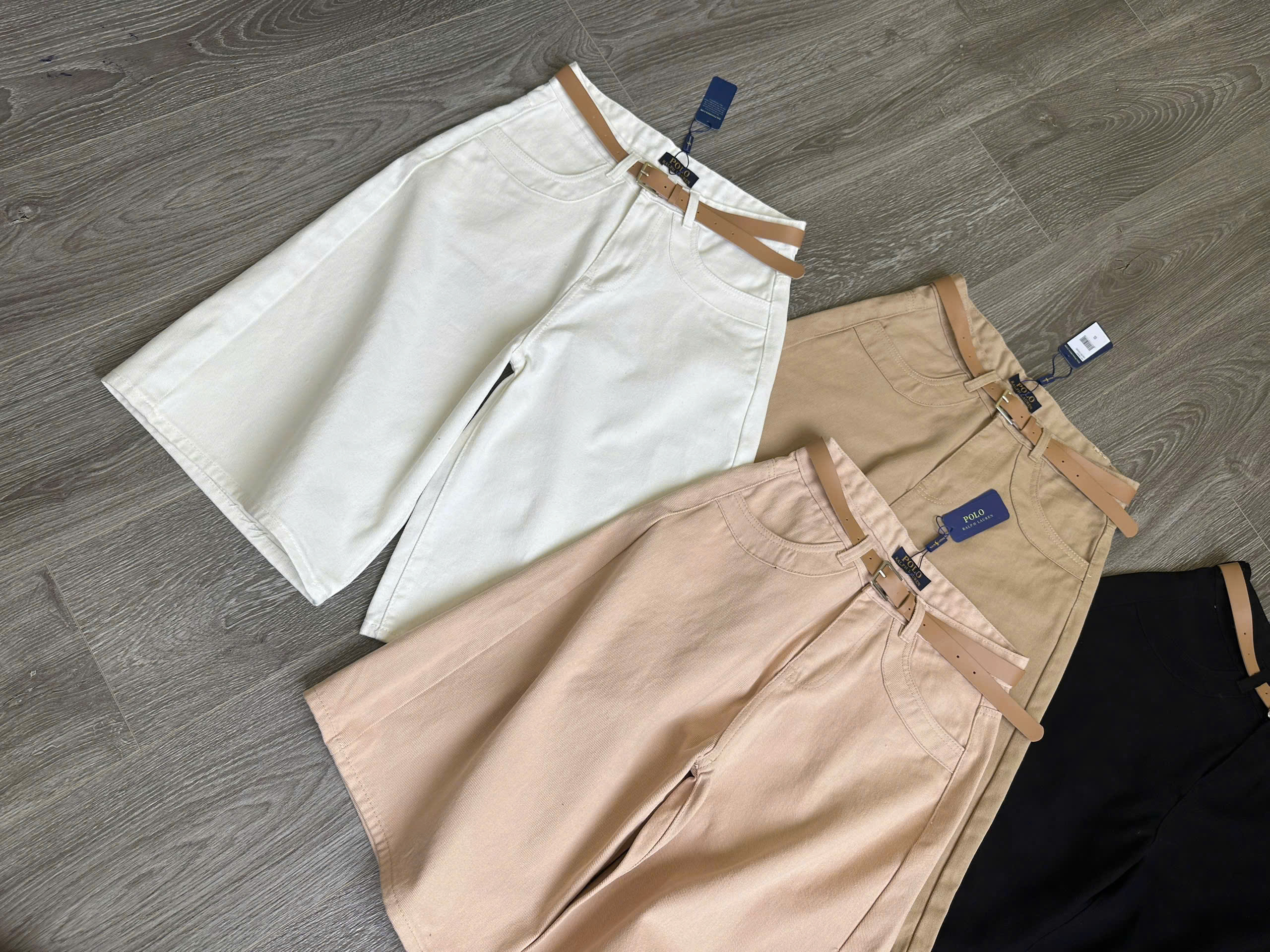 HQ31 Quần ngố kèm belt ( NÂU )