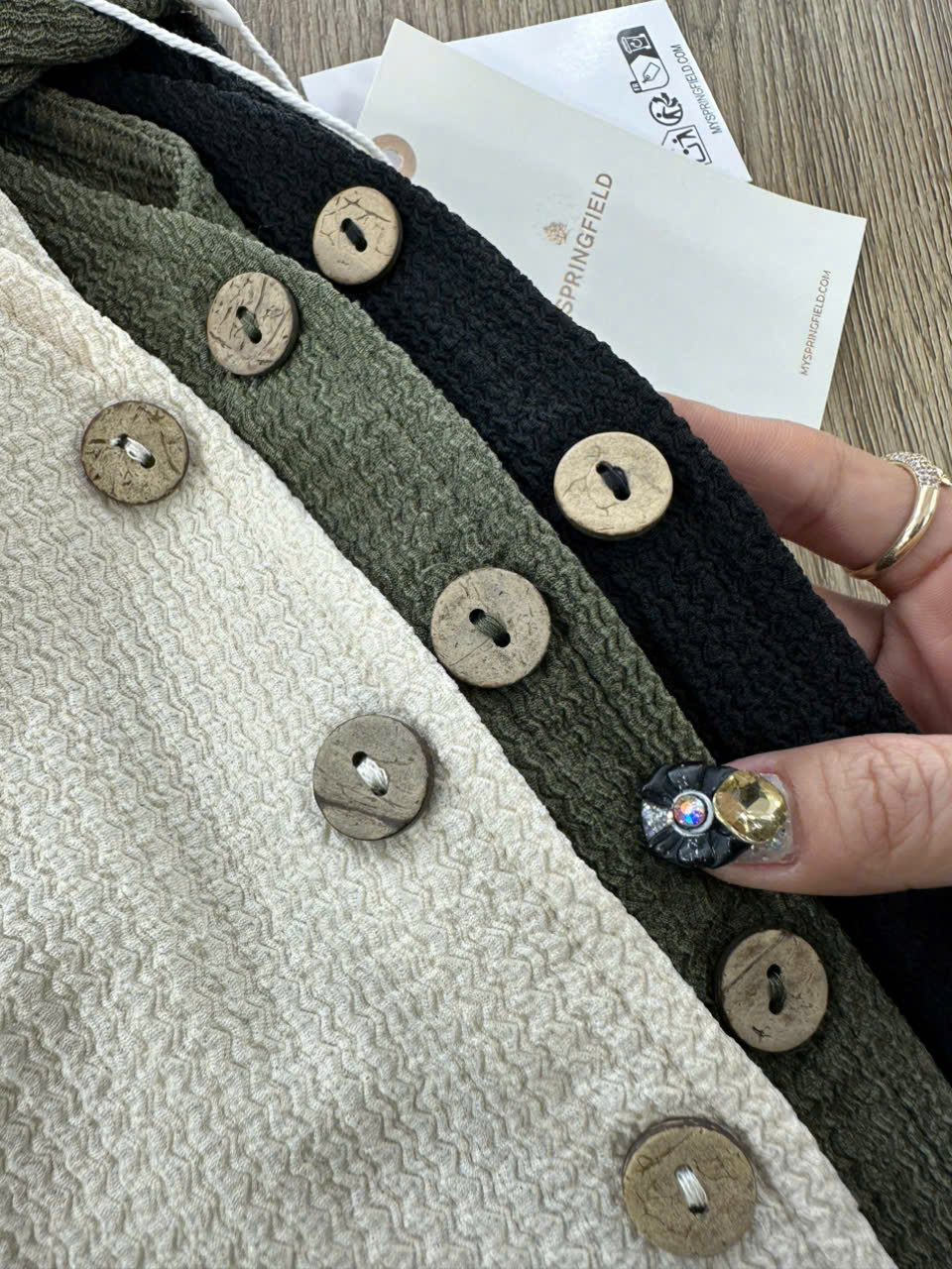 A48 ÁO KIỂU 3 MÀU_thumbnail_5