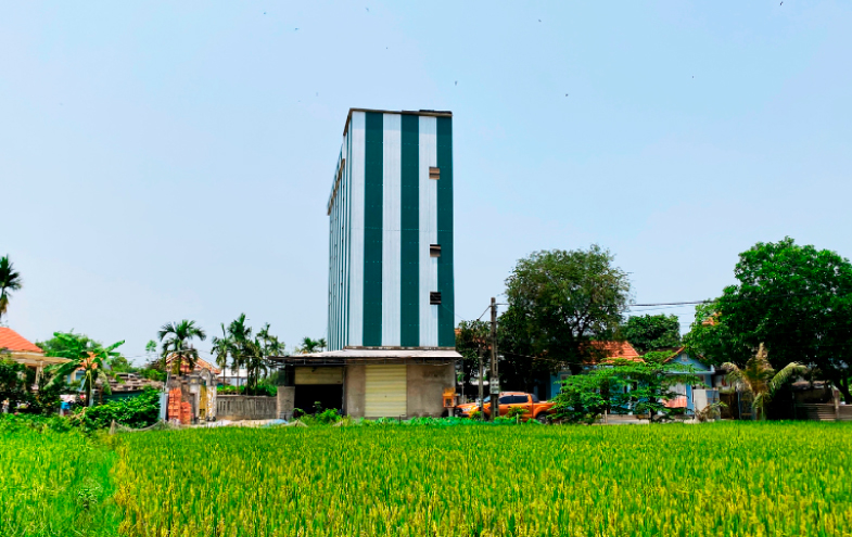 Nhà Yến Tại: Thừa Thiên Huế, Huyện Phú Vang, Xã Phú Mỹ.