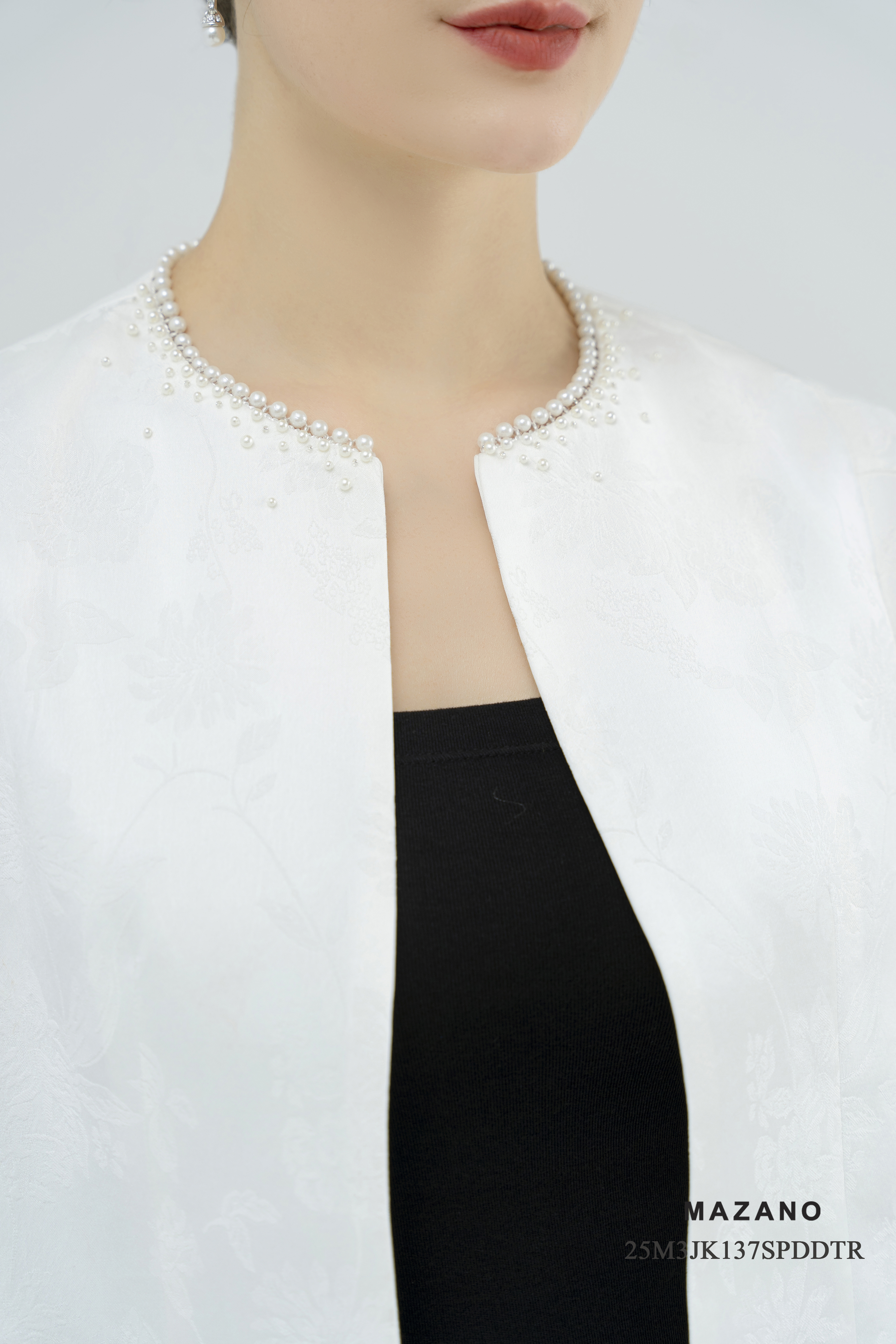 Áo khoác ngắn Suông Vải gấm vân chìm Họa tiết hoa chìm Đính ngọc trai thủ công Dài dưới eo_thumbnail_3