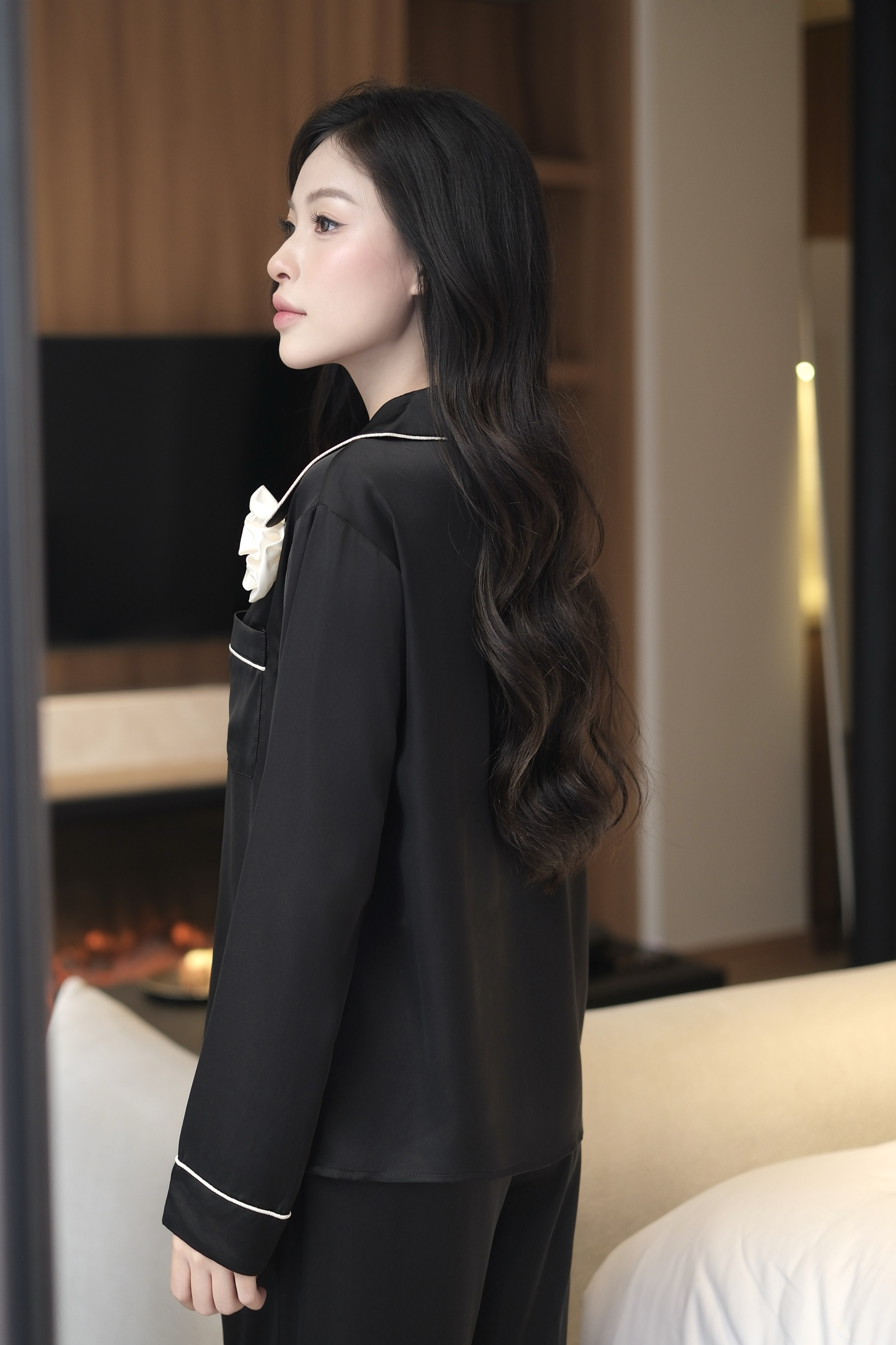 Bộ lụa áo dài tay, quần dài BN608_thumbnail_9