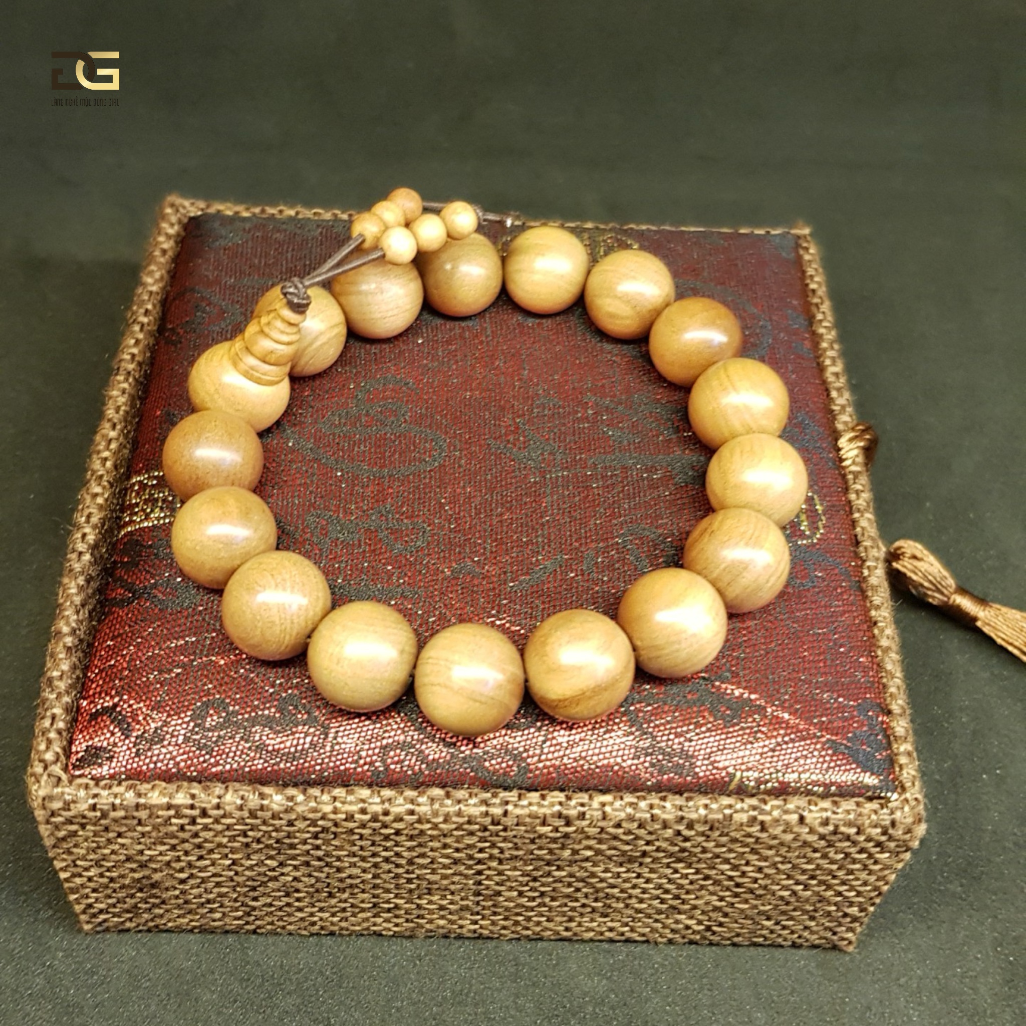 12mm (17 Hạt) Vòng Tay Đàn Hương Rừng Ấn Độ_thumbnail_10