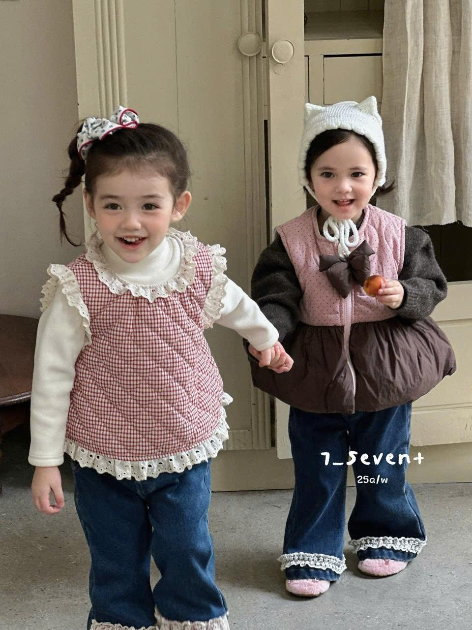 (G235) Áo gile kẻ caro đỏ kèm áo giữ nhiệt Seven