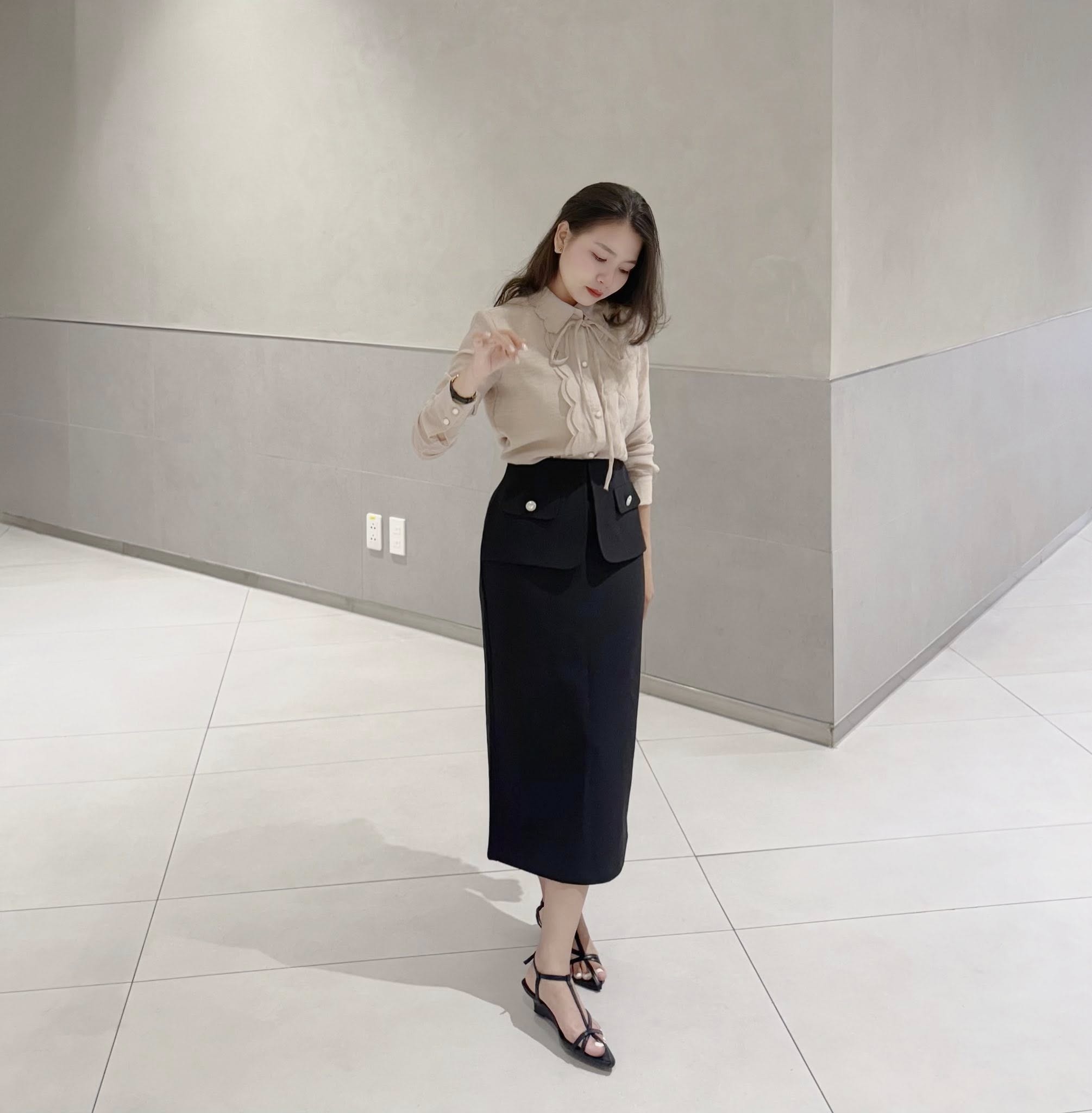 LUNA SKIRT_thumbnail_1