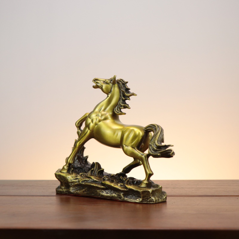 Tượng ngựa bằng đồng KT dài 29 cm, rộng 11 cm, cao 25,5 cm, nặng khoảng 3 kg._thumbnail_0