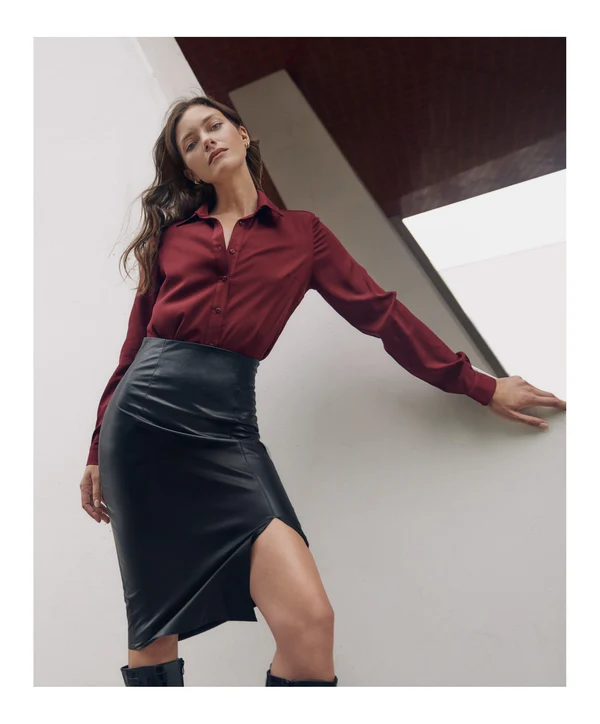 right-2_b486ac55-1ffe-4633-89b0-ca26c3365f91