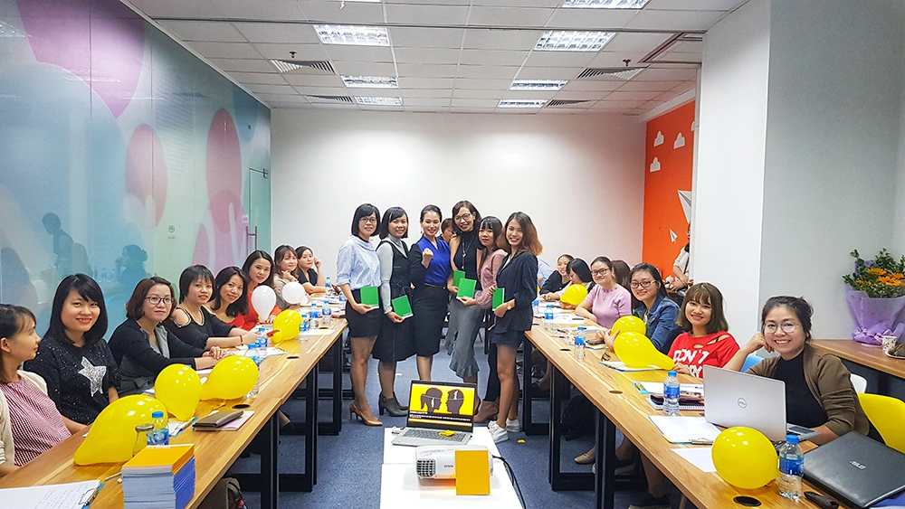 VLG x Google organizes the program: WomenWill