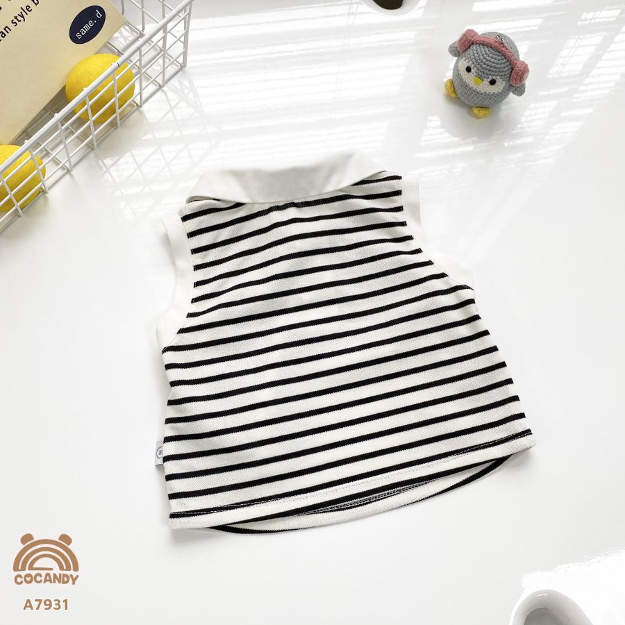 Áo cộc kẻ ĐEN sát nách cổ bẻ phối mèo đen_thumbnail_3