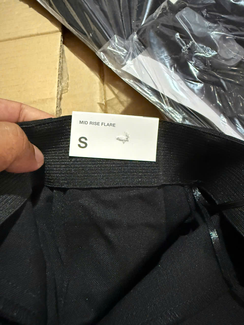 Quần ống loe đen xịn_thumbnail_3